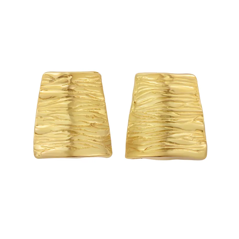 <p>Molten Gold earrings from the Elizabeth Gage New York Collection 2025, crafted with a bombé design in textured 18k yellow gold</p>