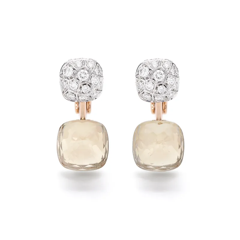 <p>Jenna Ortega wore one Pomellato Nudo earring with white topaz and diamonds in 18k rose gold to the Emmy Awards 2025</p>
