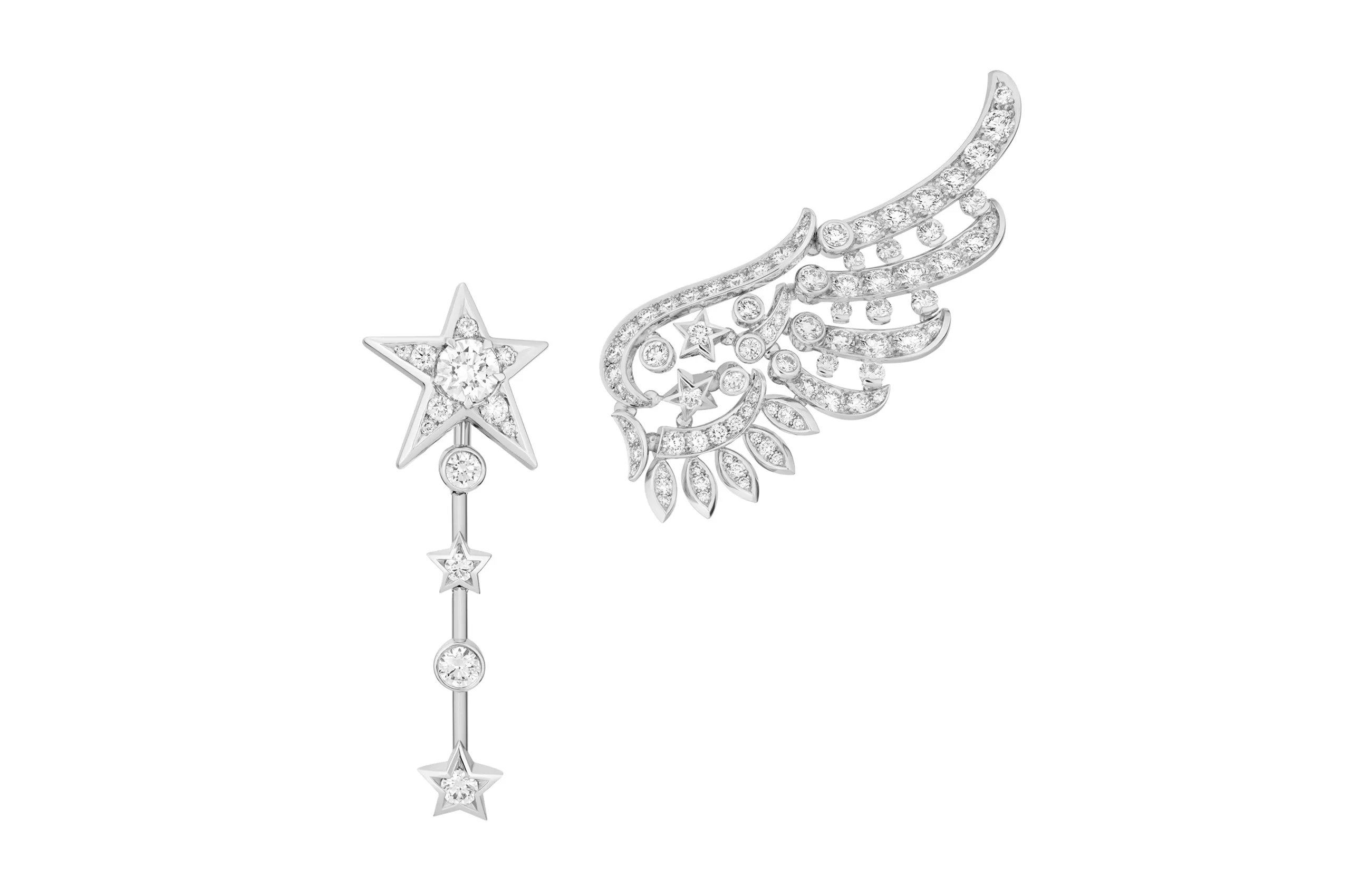 <p>Chanel Free Move earrings with natural polished diamonds in white gold from the Reach for the Stars High Jewellery collection </p>