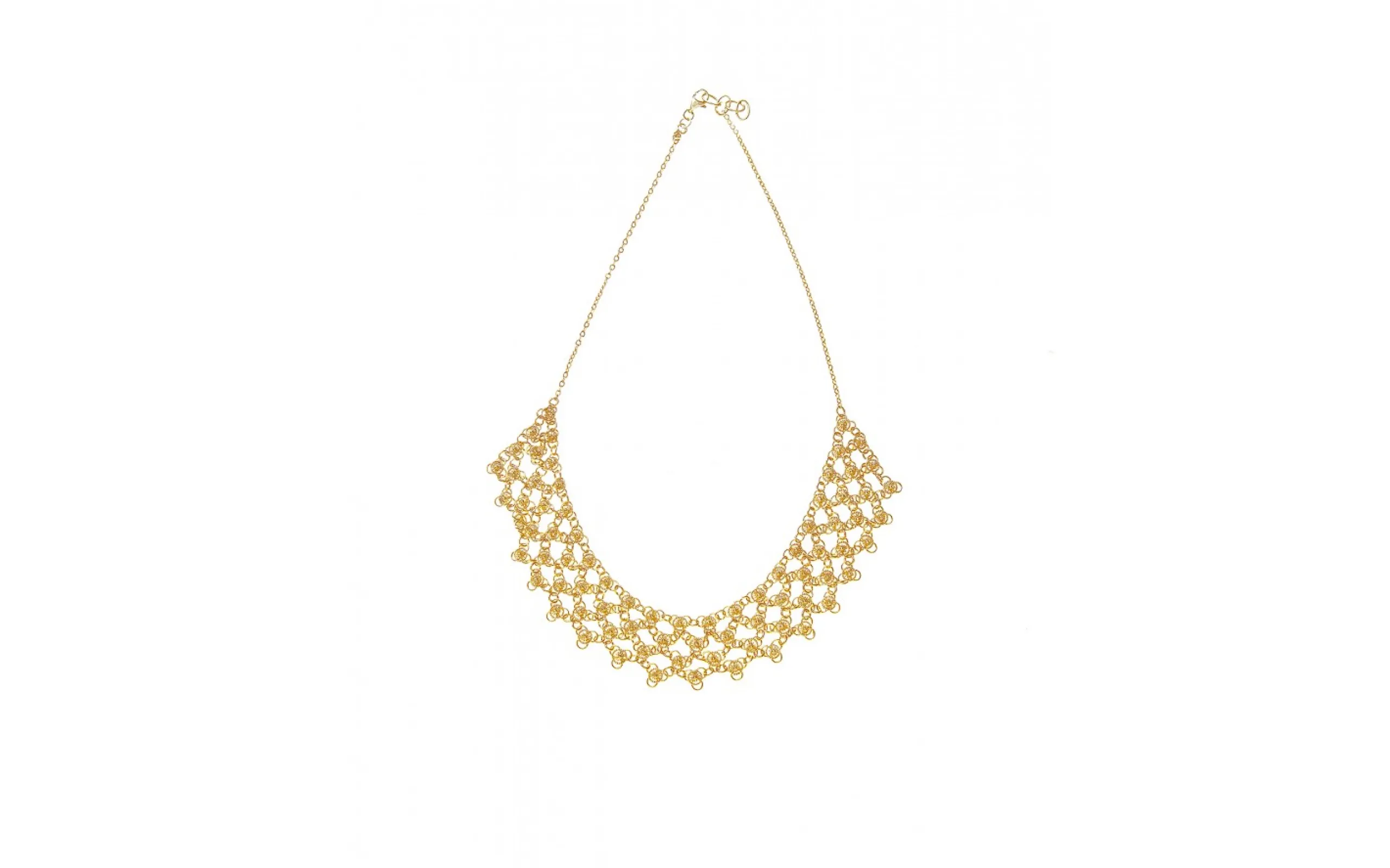 <p>A yellow gold necklace from Ioannidis Jewellery</p>
