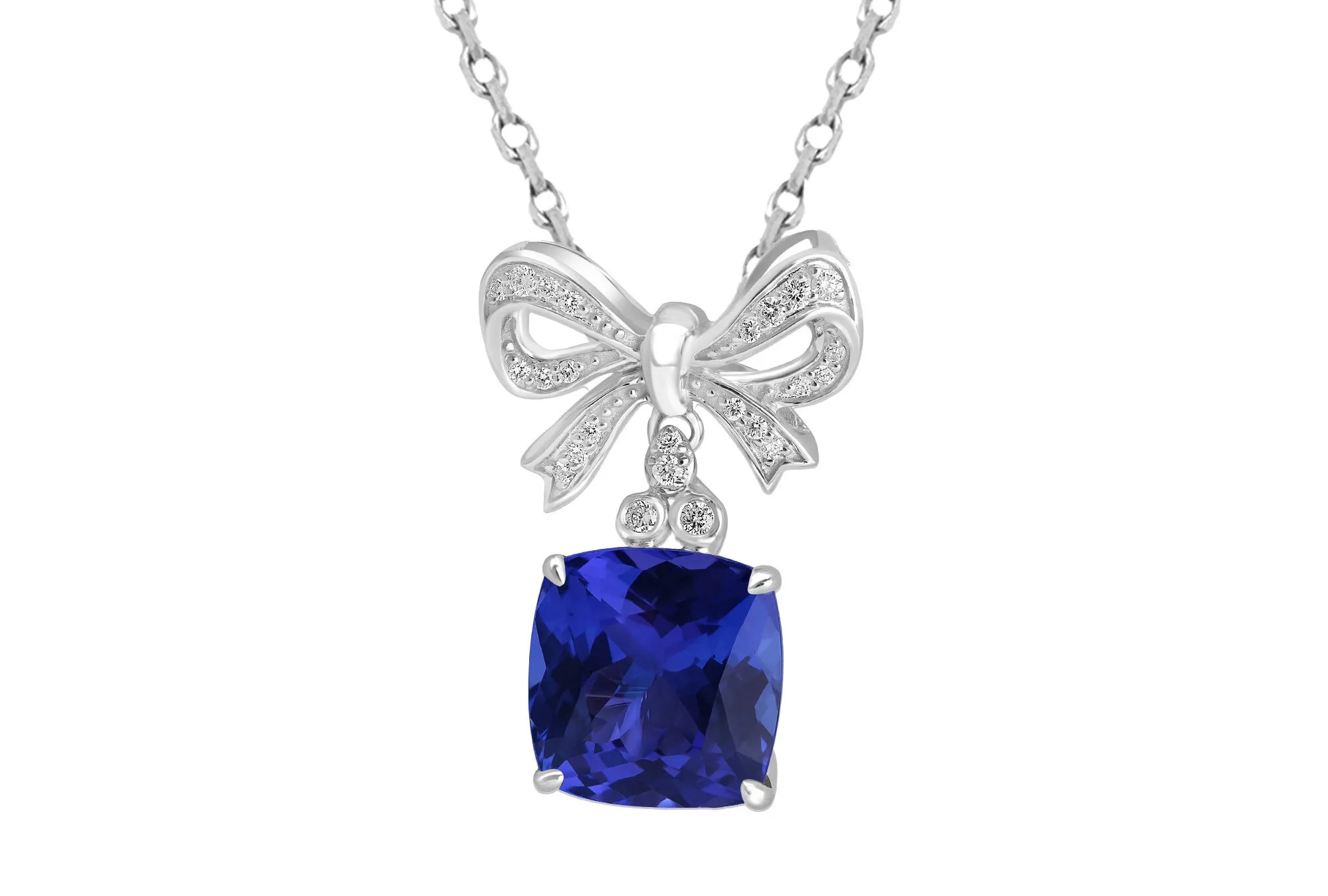 <p>Royal Touch Group pendant with a cushion-cut 4.613 carat tanzanite and diamonds set in 18k white gold </p>
