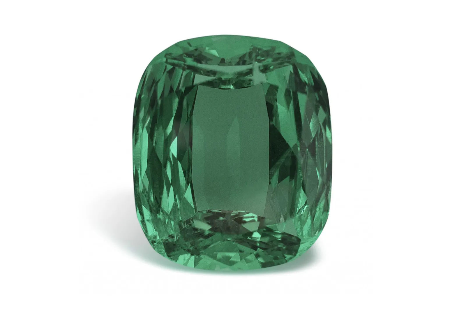 <p>206.09 cts Bayco Emerald</p>
