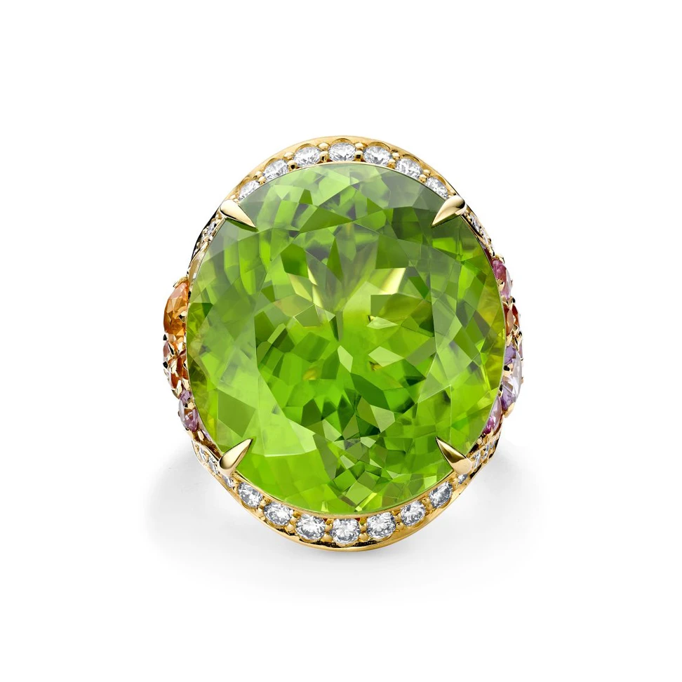 <p>Boodles Highlands ring in gold set with an oval-cut 36-ct peridot</p>
