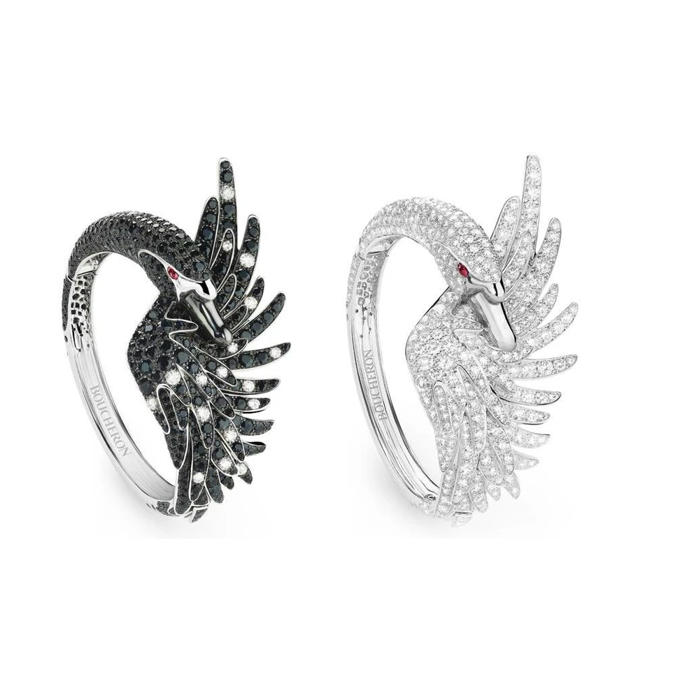 <p>Boucheron Swan bracelet with black sapphires and diamonds</p>
