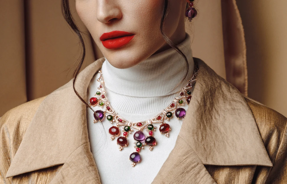 <p>La Marquise Imperia amethysts necklace</p>