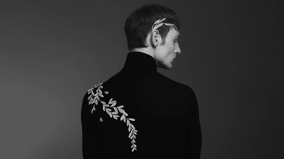 <p>A model wears the Boucheron Airelles necklace and the Roseau head jewel with diamonds in 18k white gold alongside the Coccinelle and Mouche brooches with rock crystal, mother of pearl, black lacquer and diamonds in 18k white gold, all part of the Untamed Nature Histoire de Style 2025 High Jewellery collection </p>
