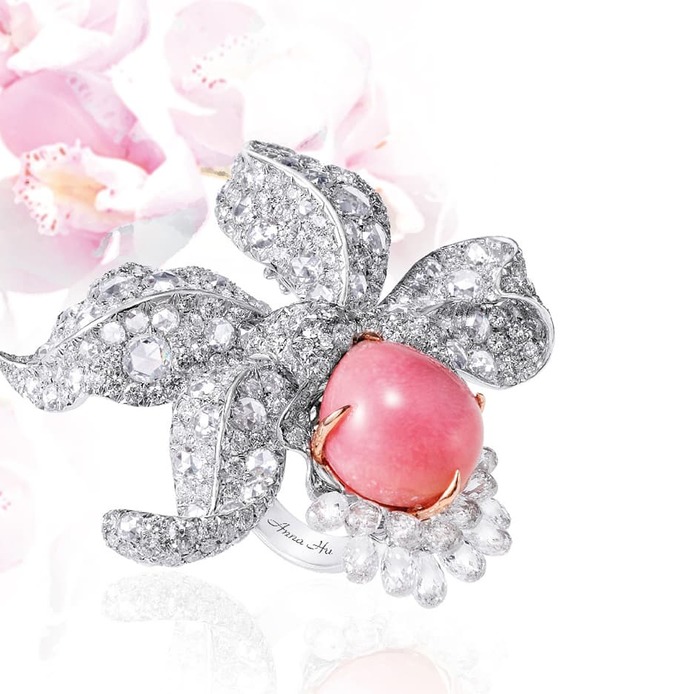 'Enchanted orchid' ring with conch pearl and diamonds