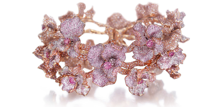Neha Dani 'Amarante' bracelet 72.83 carats of natural pink diamonds, natural pink diamond melee and 18 fancy vivid, purplish-pink round brilliant diamonds in 18k rose gold setting