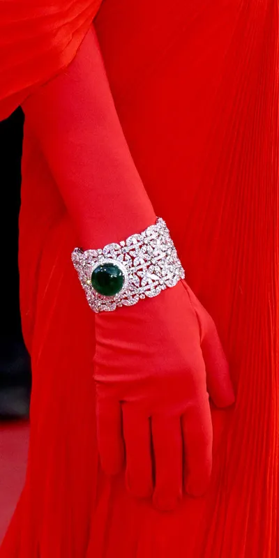 <p>A closer look at the Chopard Colombian emerald cabochon bracelet worn by Isabelle Huppert to the 2026 Cannes Film Festival</p>