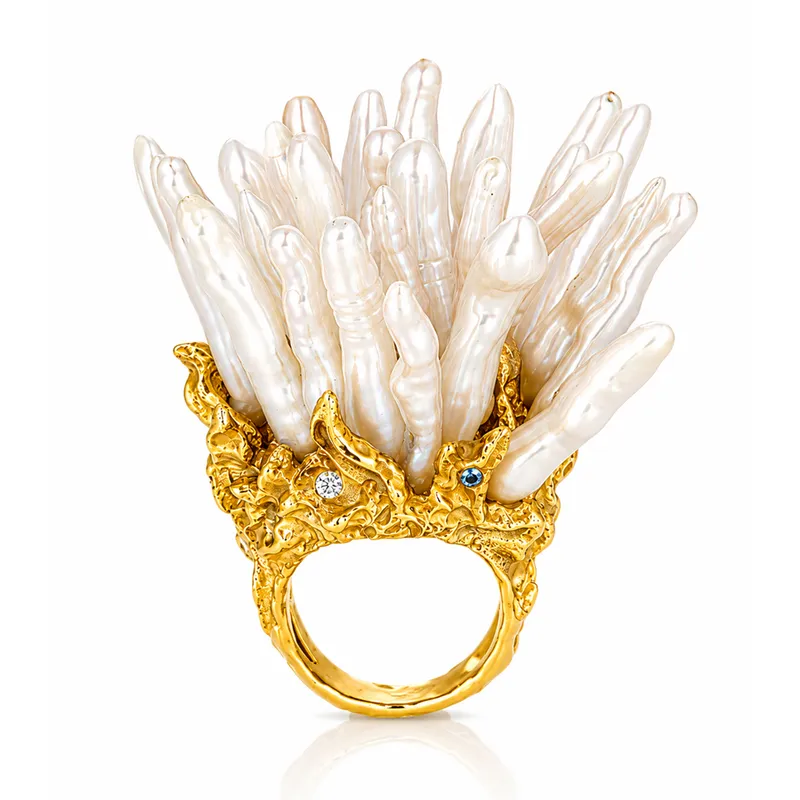 The Anemone ring with natural baroque pearls, diamonds and aquamarine in 18k yellow gold