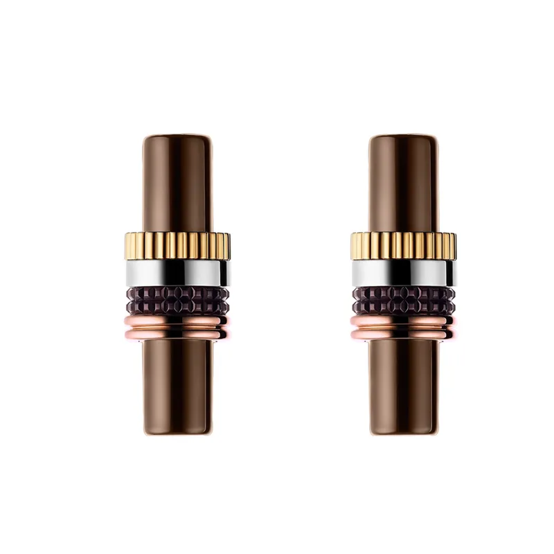 <p>‘Quatre Classique’ cufflinks in gold and ceramic</p>