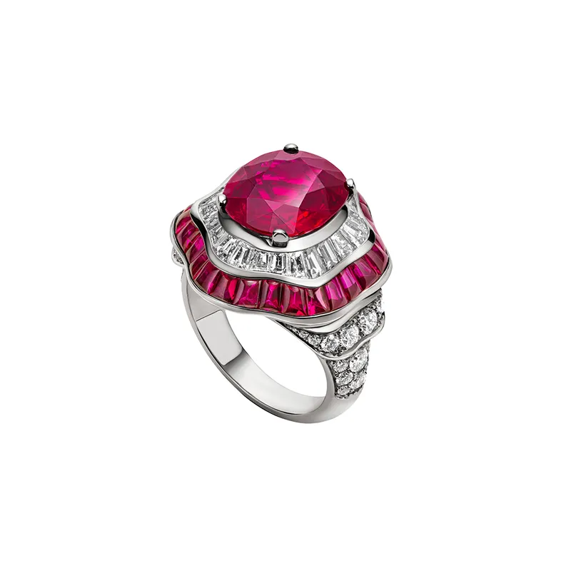 <p>Bulgari Jewelry</p>