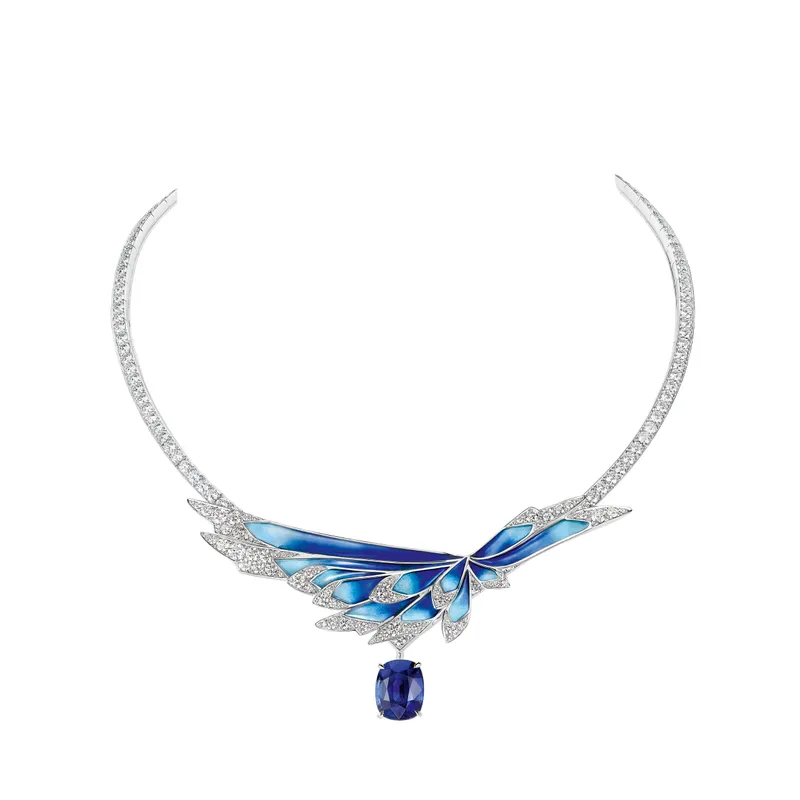 <p>Transformable Envol necklace in white gold and grand feu enamel, set with a cushion cut 10.96 carat Madagascar sapphire and diamonds</p>
