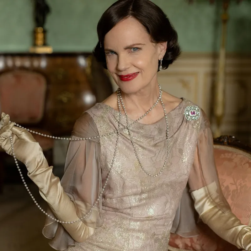 <p>Elizabeth McGovern as Cora Grantham in DOWNTON ABBEY: The Grand Finale. Credit: Rory Mulvey / © 2025 FOCUS FEATURES LLC</p>