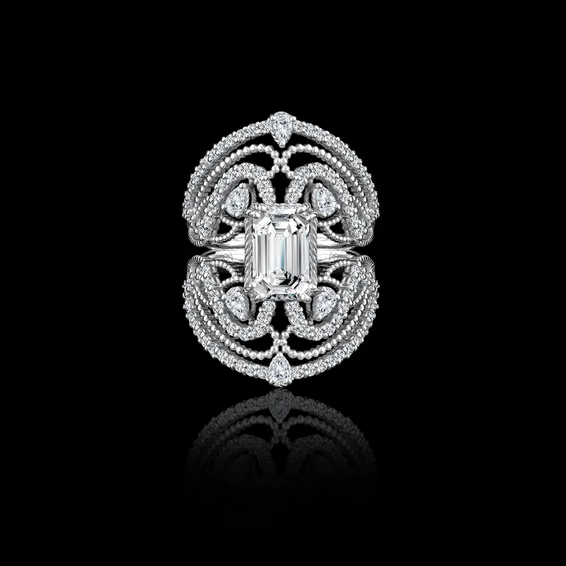 <p>Lace & Diamond ring in 18k white gold</p>