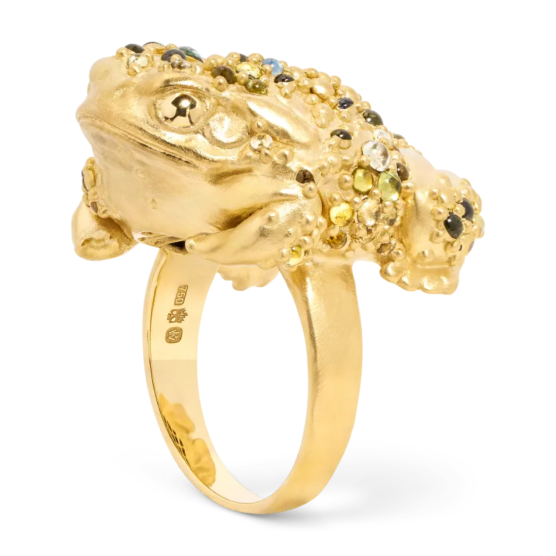 Polly Wales Green Bufo Toad ring in 18K yellow gold with green and yellow sapphires