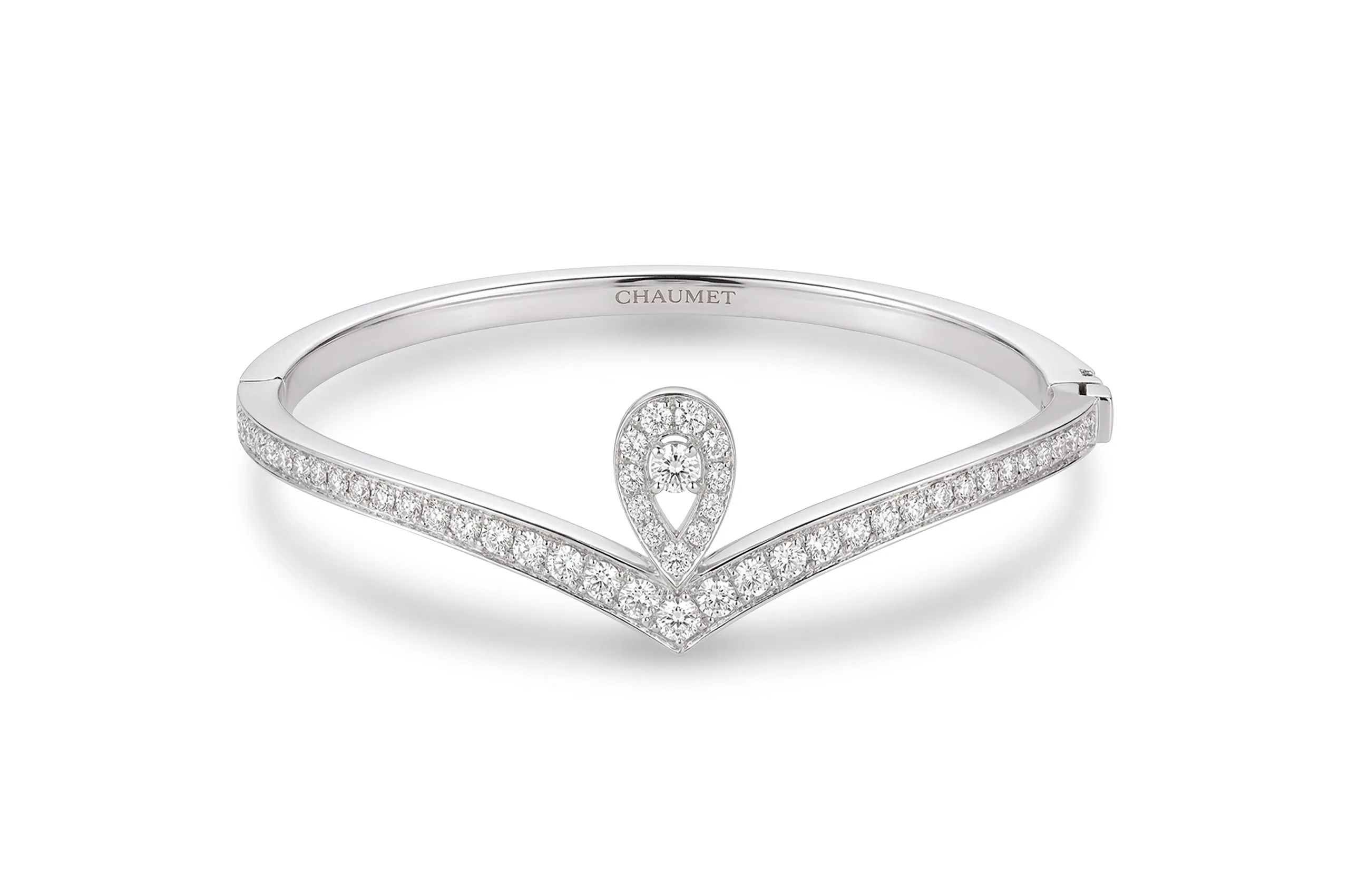 Joséphine bracelet in white gold, set with brilliant-cut diamonds.
