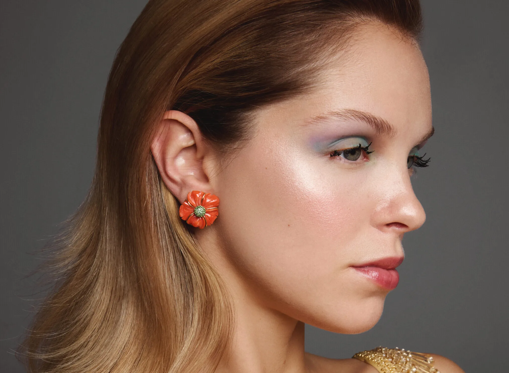 <p>Aponine Wild earrings with 24.51 carats of carved coral and 1.31 carats of tsavorite, part of the Garden of Aponine collection</p>
