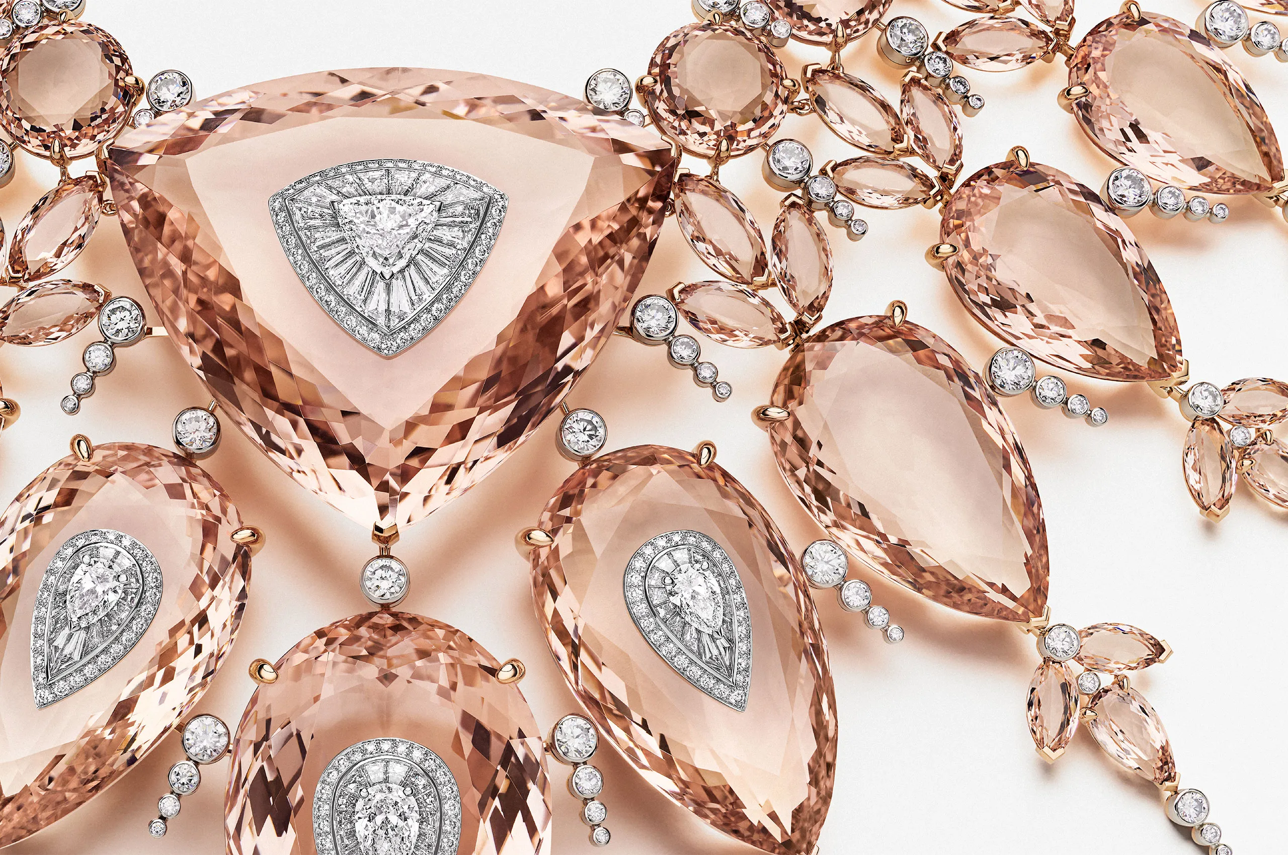 The Light necklace from Boucheron's Human Being Carte Blanche High Jewellery collection explores the interplay of light, transparency and movement.