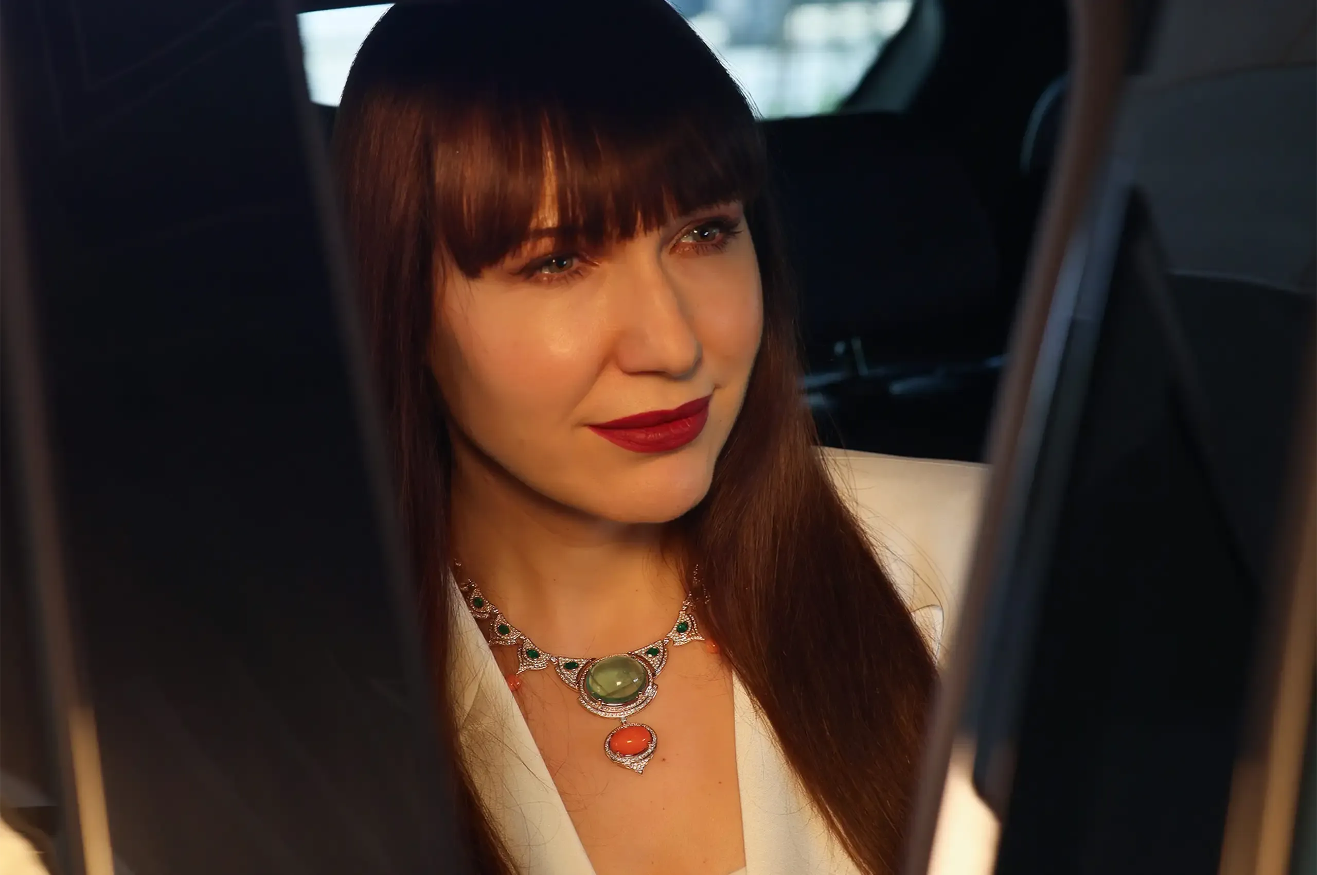A cabochon emerald is paired with coral, diamonds and precious stones in the Bachtale Bahia High Jewellery necklace