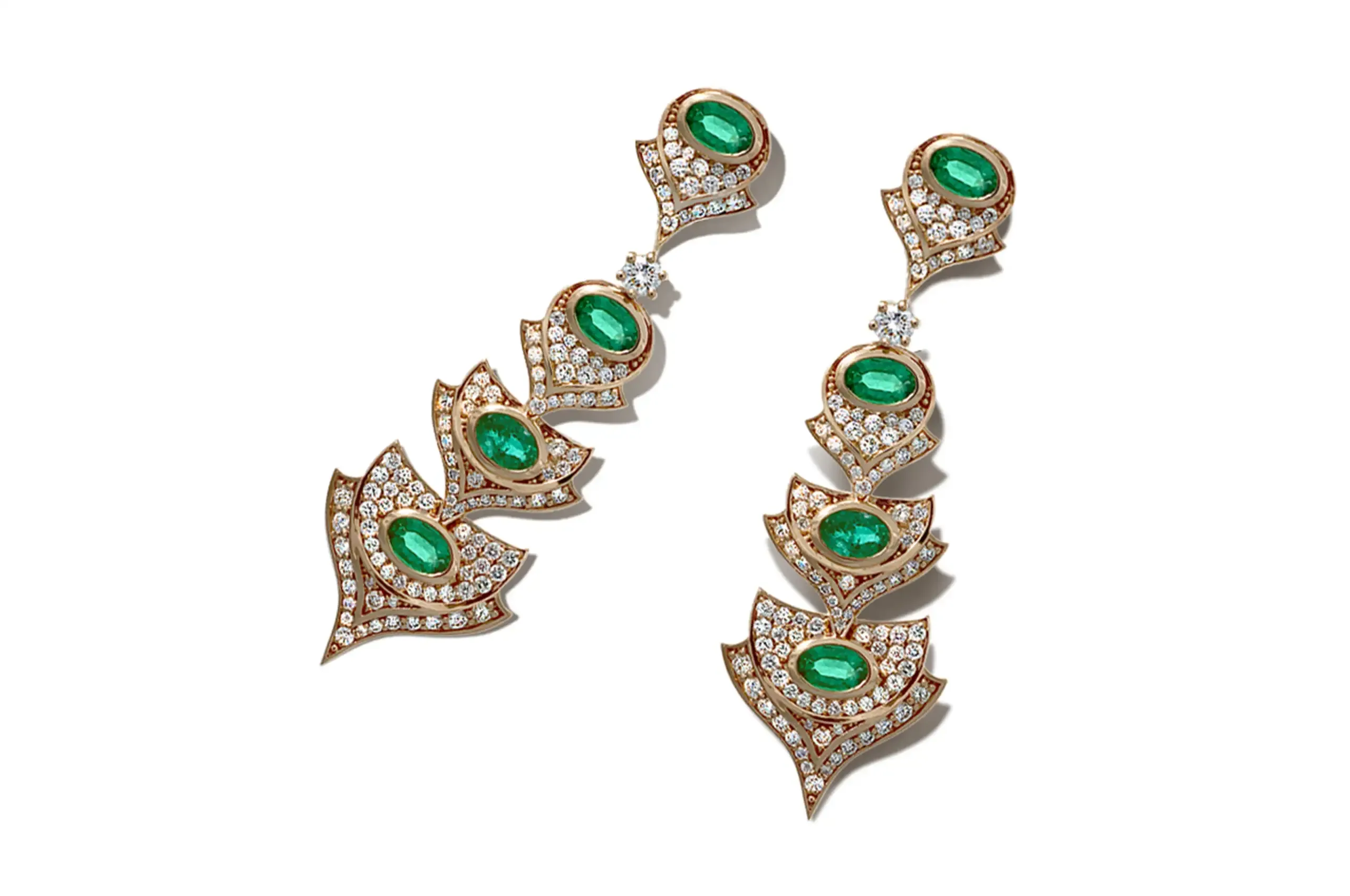 A memory of Marrakech: Bachtale's emerald and diamond Bahia earrings from The Palaces collection