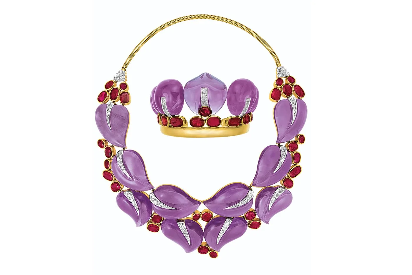 <p>Suzanne Belperron Leaves suite with amethyst, ruby and diamonds in yellow gold</p>