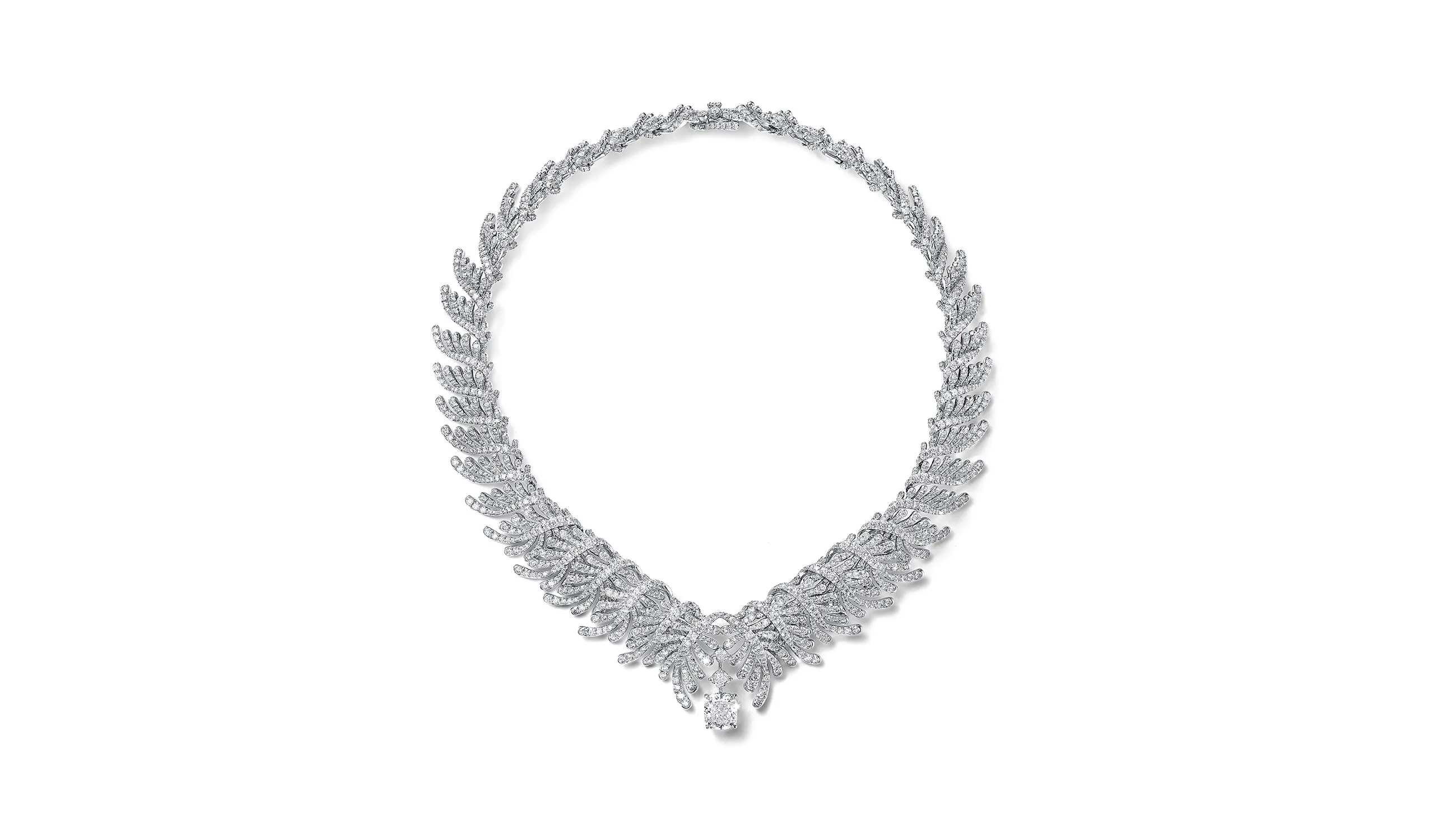 <p>Tiffany &amp; Co. Blue Book Hidden Garden Palm necklace in platinum with a 4.26ct cushion-cut diamond and diamond accents</p>
