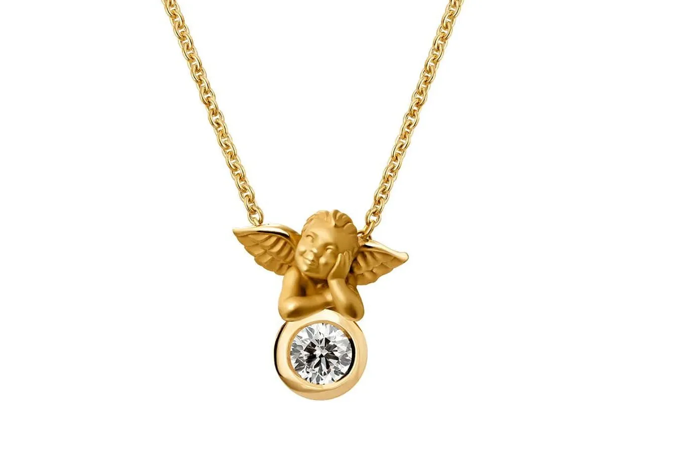 <p>Carrera y Carrera round brilliant-cut diamond solitaire pendant with a perched cupid-style cherub in 18k yellow gold from the My Angel collection</p>