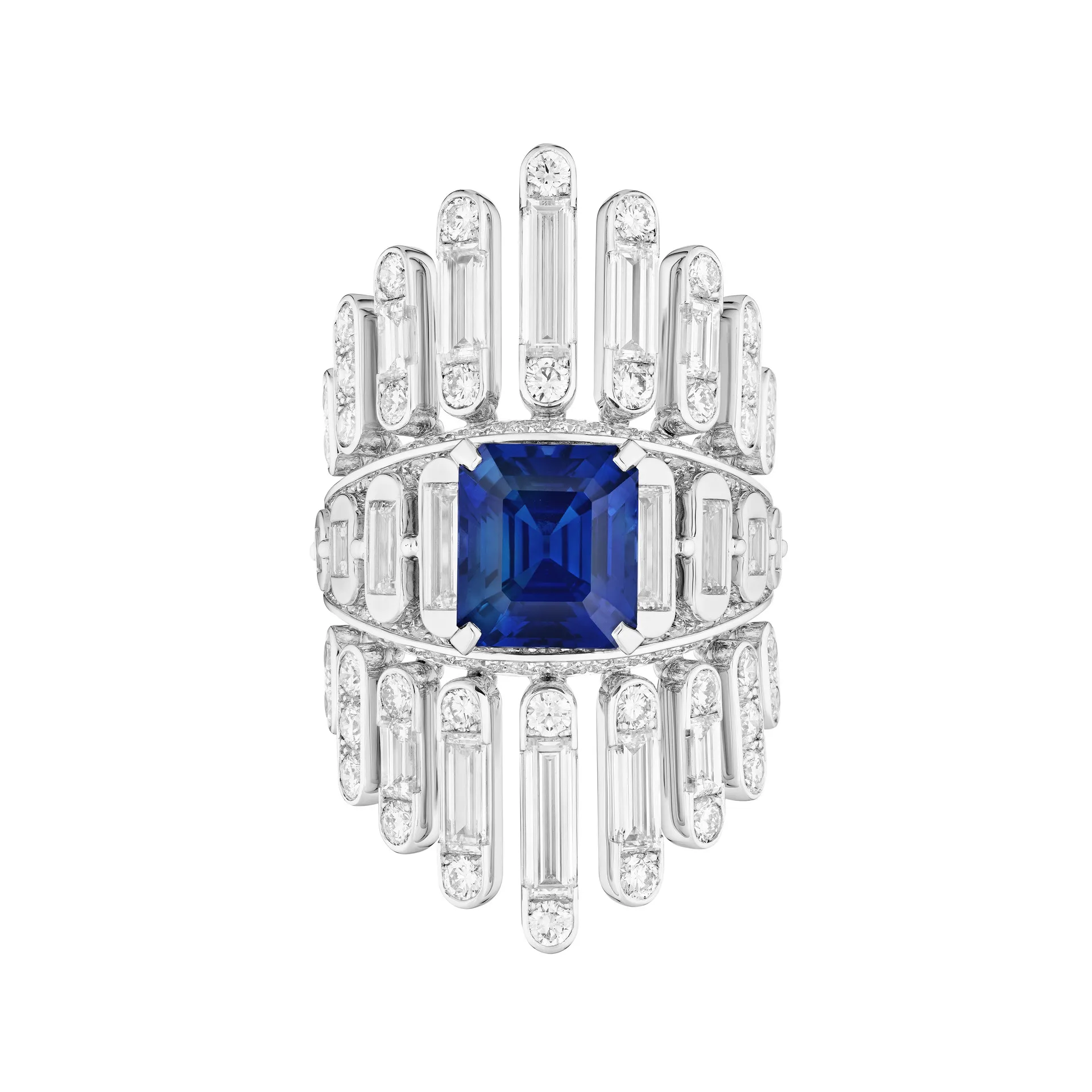 Chanel Symbole Emblématique ring.