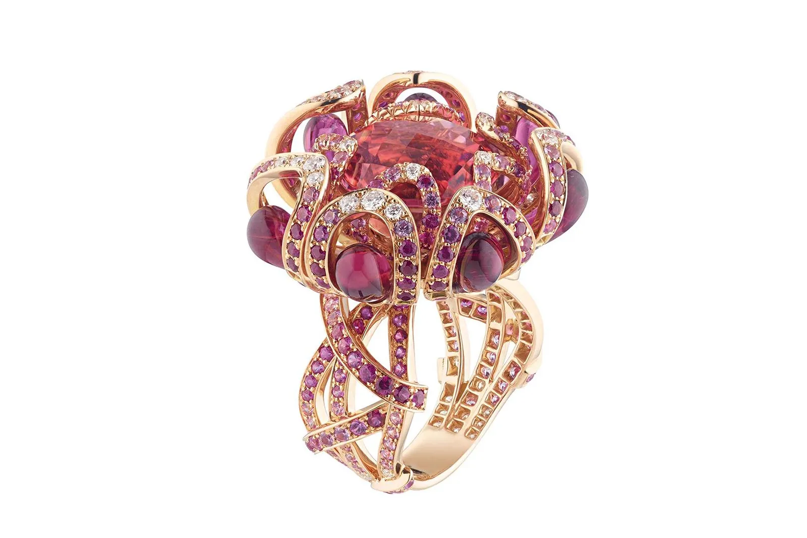 <p>Chaumet Hortensia collection</p>