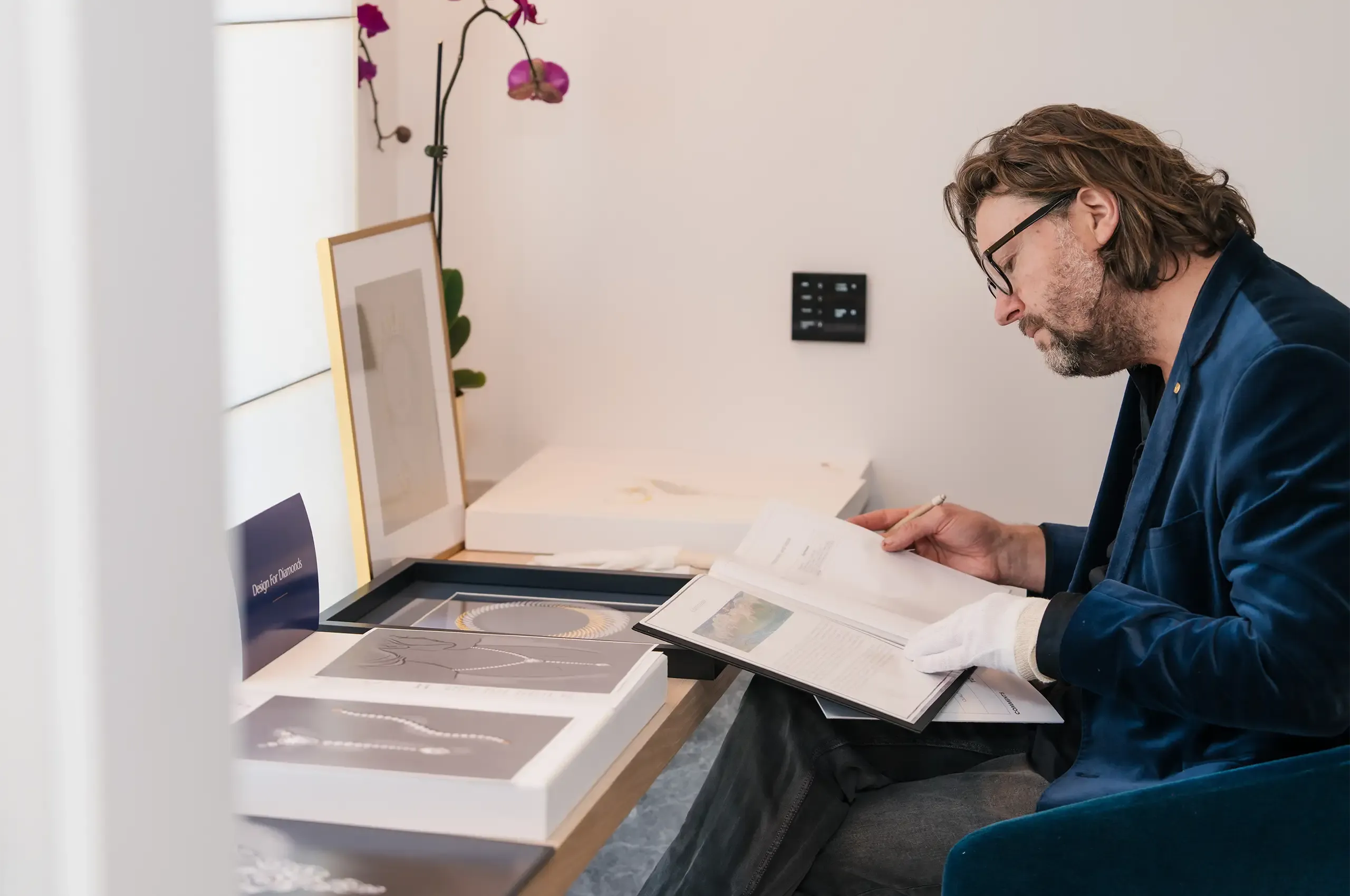 Katerina Perez joins fellow judges Lester Brand, Dr Brandon Gien and Joash Teo in Sydney to assess the entries for the 9th Diamond Guild Australia Jewellery Awards