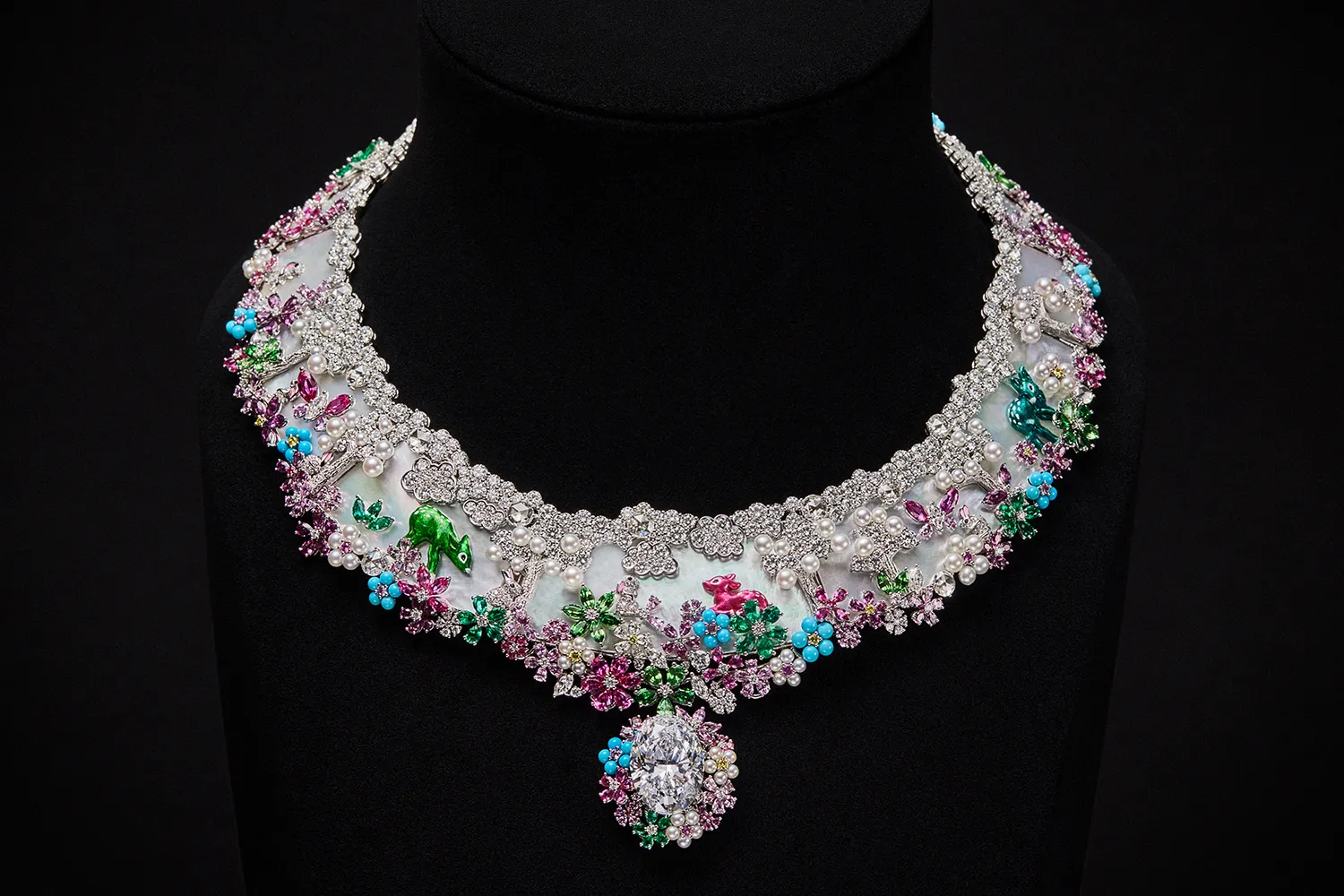 <p>Diorexquis Foret Nacrée High Jewellery necklace with mother of pearl, ‘bouquets’ of precious stones, varnish-painted three-dimensional animals, turquoise, pearls, coloured gemstones and a large oval-shaped diamond drop. Photo credit Piotr Stoklosa</p>