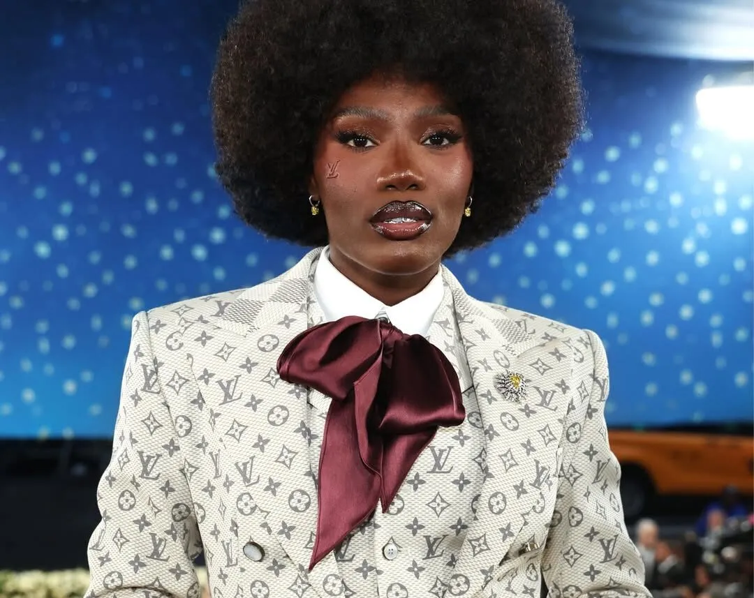 <p>Doechii made her Met Gala debut dressed in head-to-toe Louis Vuitton, accessorised with a Schlumberger for Tiffany &#038; Co. Starlight brooch showcasing a 12ct Fancy Intense yellow diamond</p>
