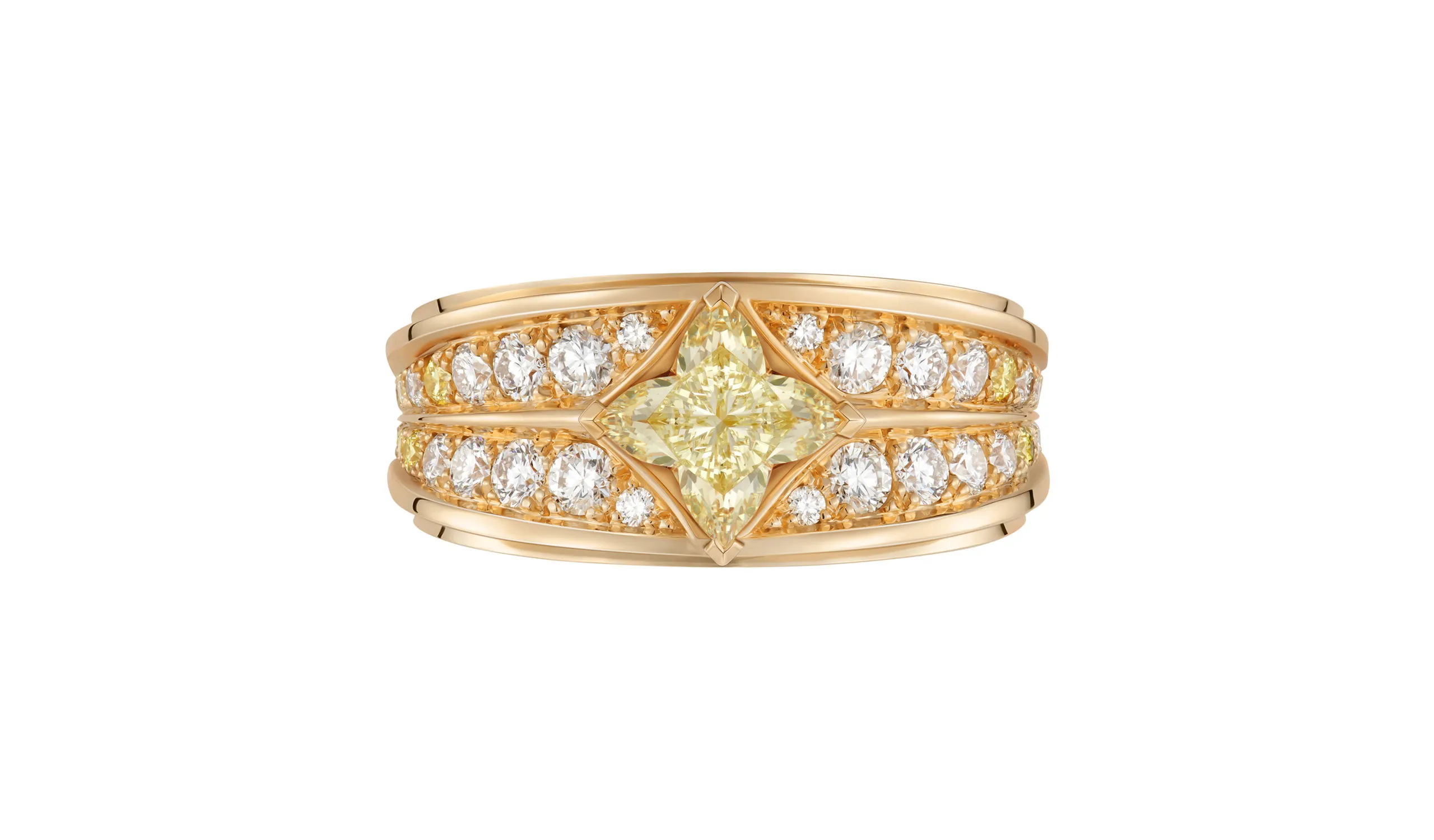 <p>A Fortune high jewellery ring</p>
