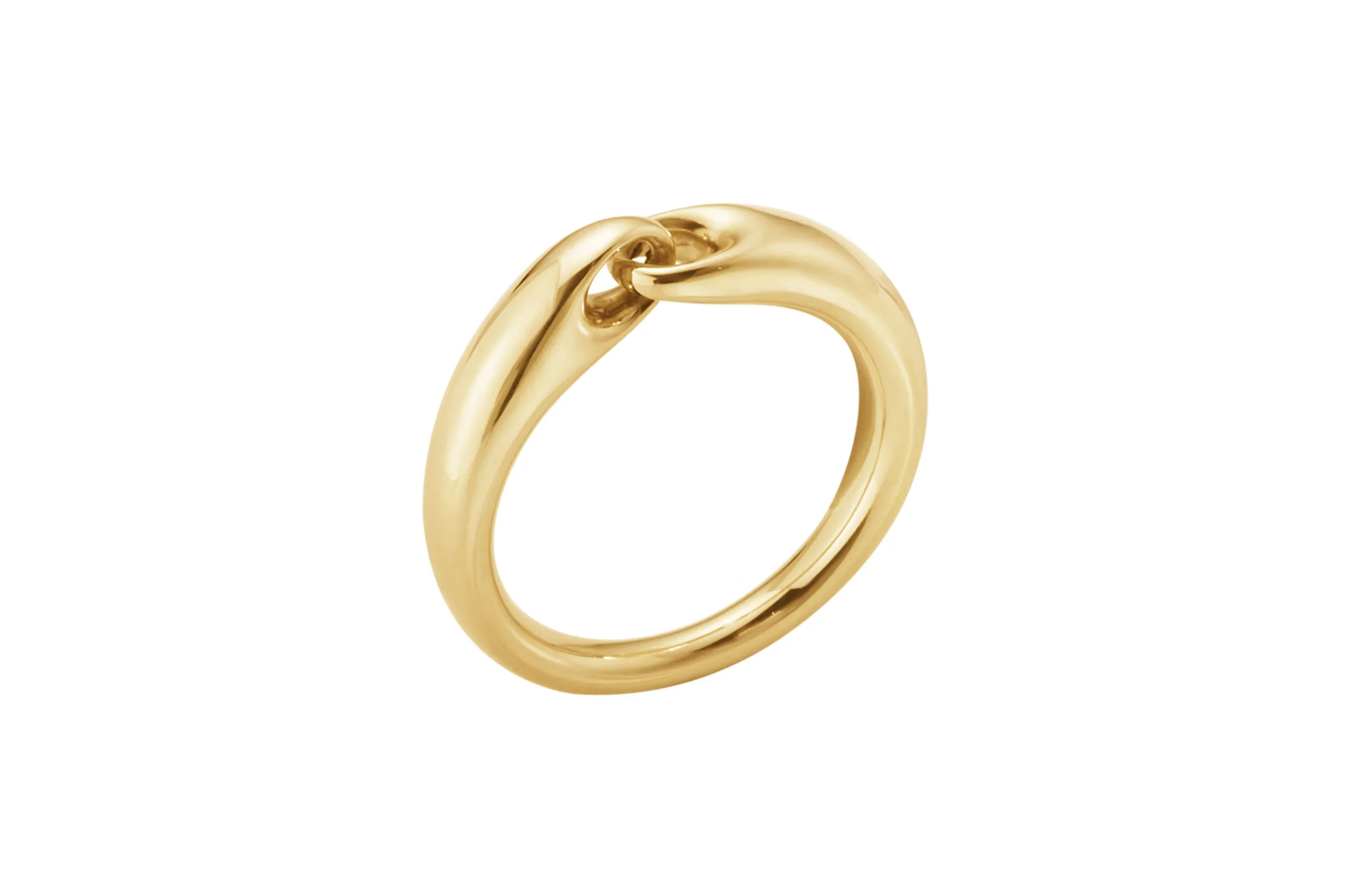 <p>Georg Jensen’s Reflect Link ring in 18K yellow gold offers a fresh take on the chain motif—a symbol of unity.</p>