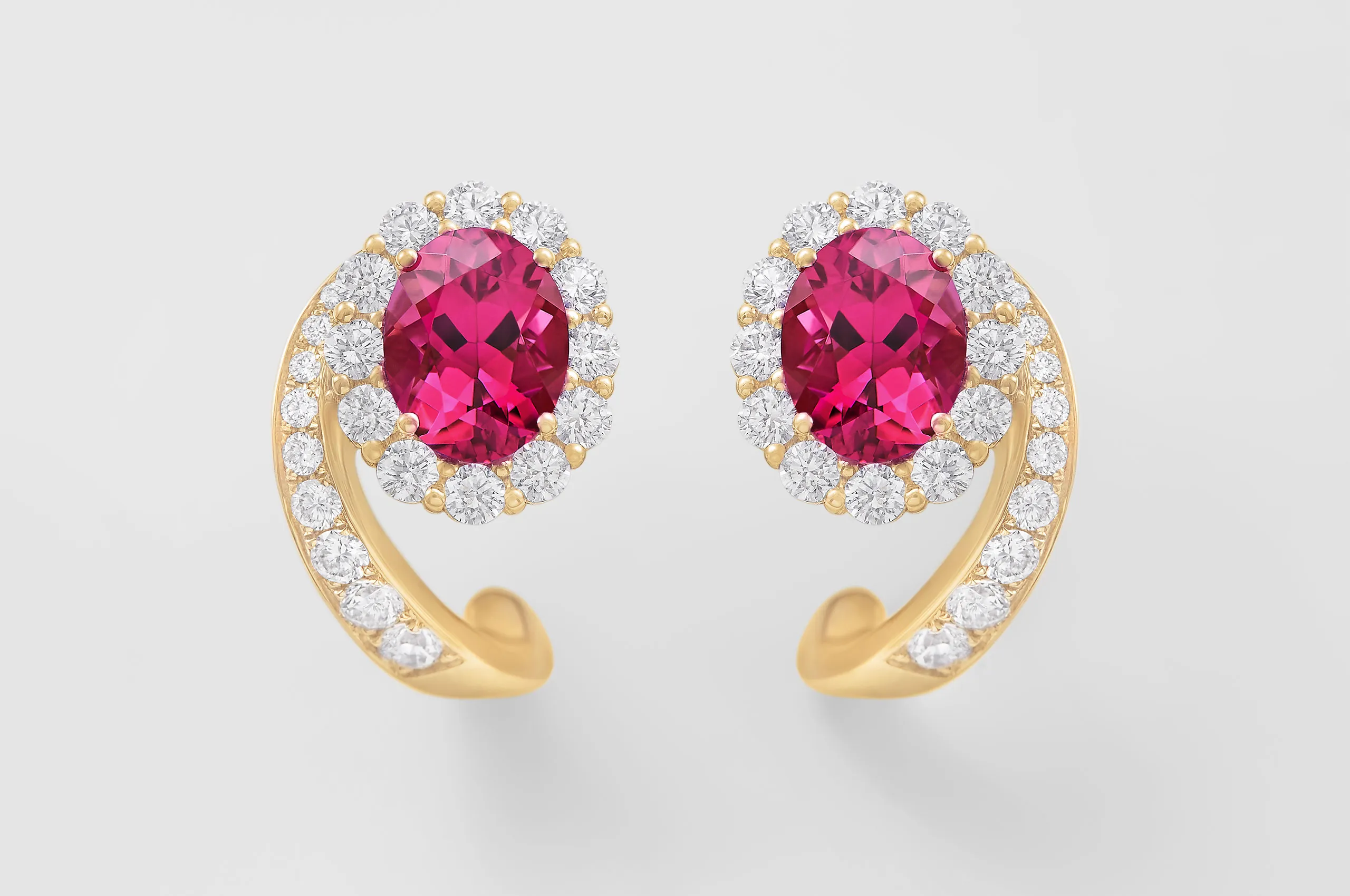 Giorgio Visconti earrings with pink tourmalines and diamonds in rose gold, part of the Like Me Chapter III collection 