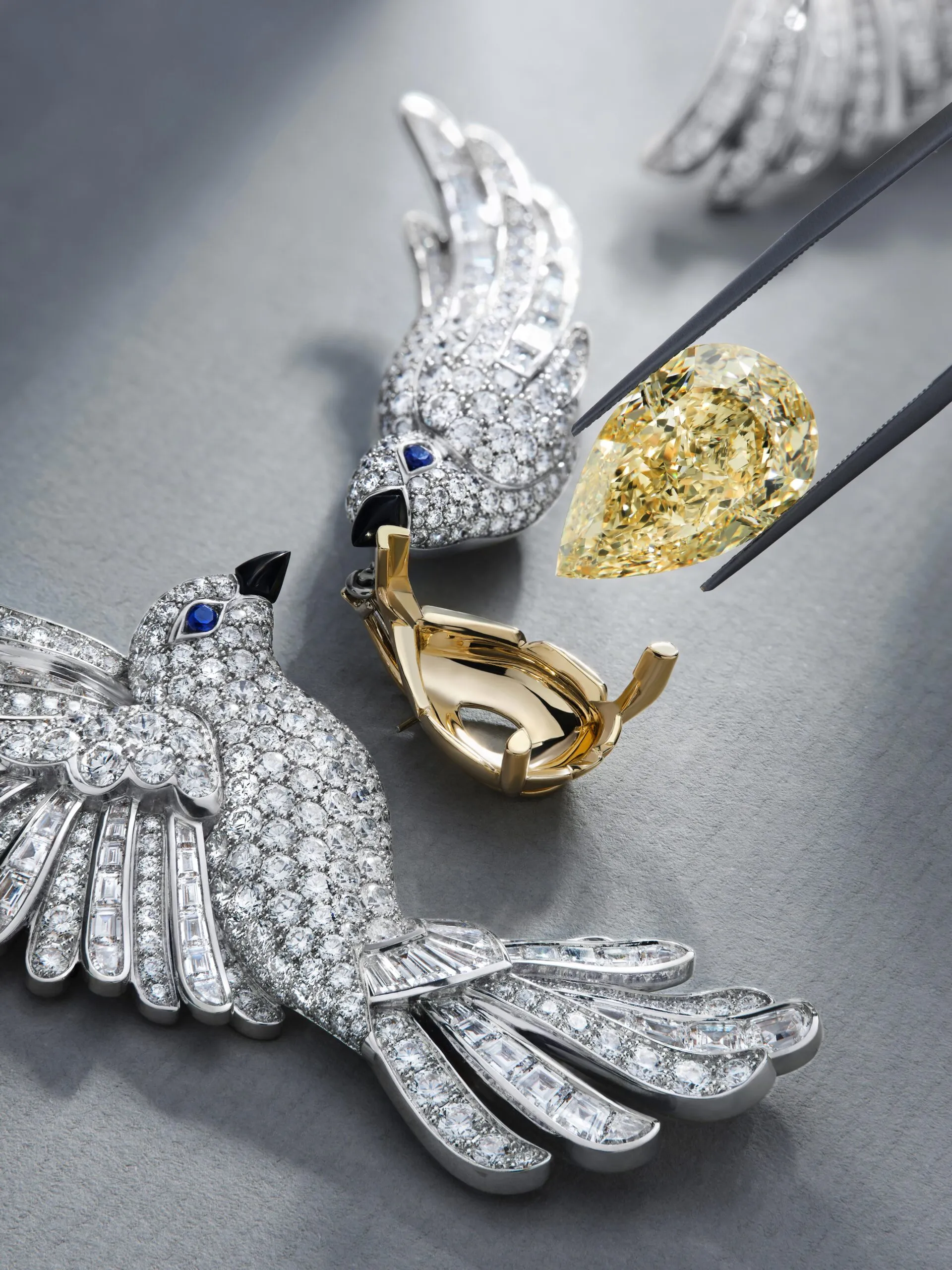 <p>The highlight of The Gift of Love necklace by Graff is a 13.51-carat fancy intense yellow pear-shaped diamond in a yellow gold mount </p>