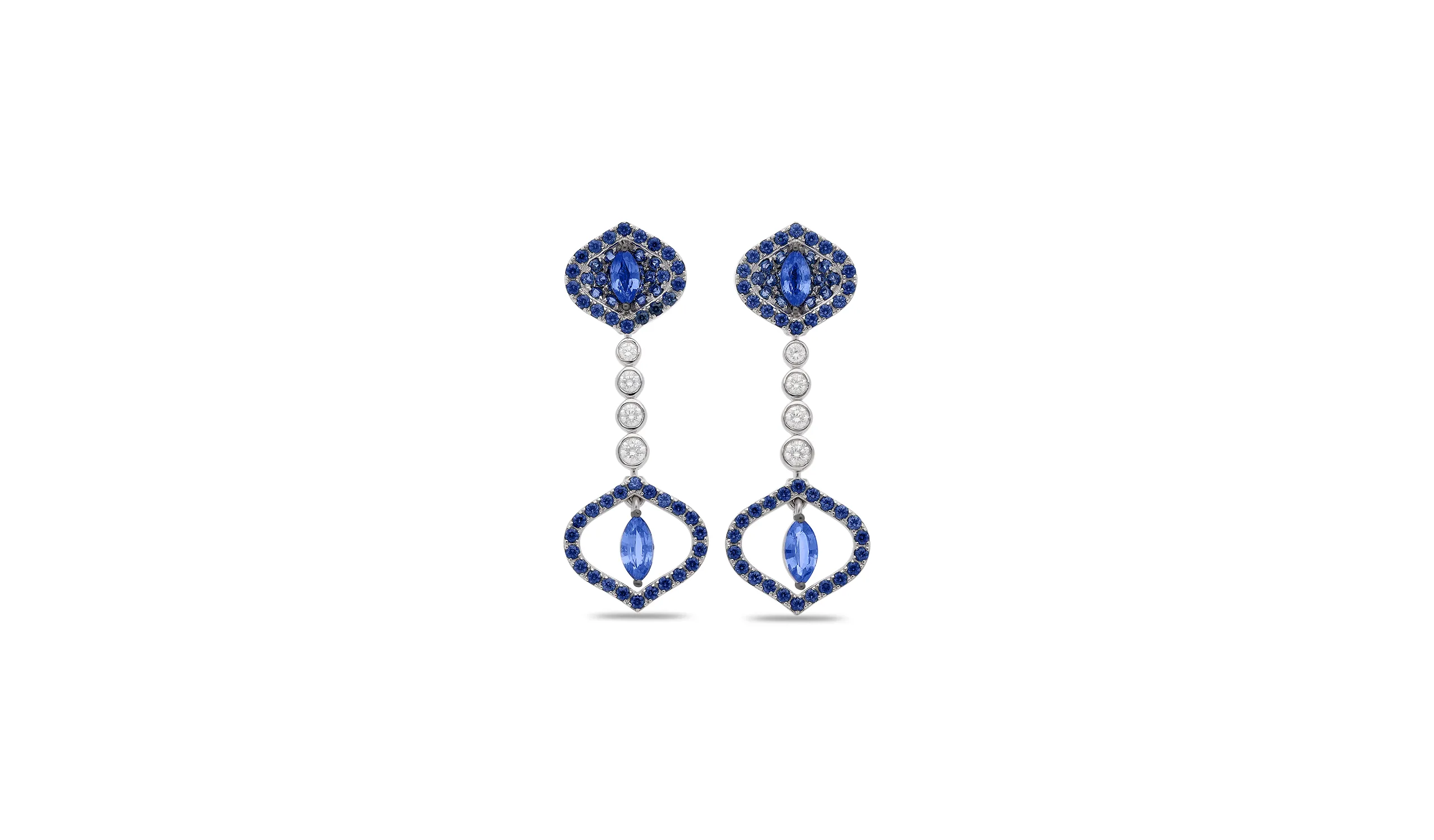 <p>Gyan Jaipur earrings with sapphires and diamonds from the Sarai collection</p>
