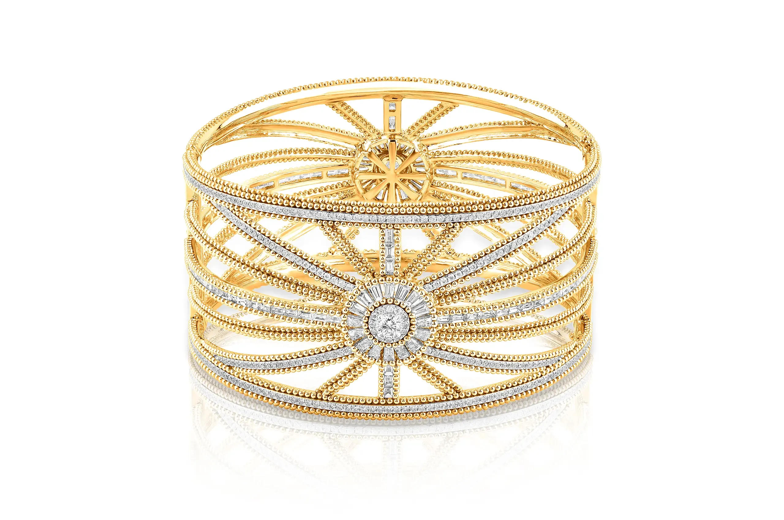 HARAKH Golden Whispers High Jewellery cuff bangle with brilliant- and baguette-cut diamonds in a radiating pattern, set in 18k yellow gold
