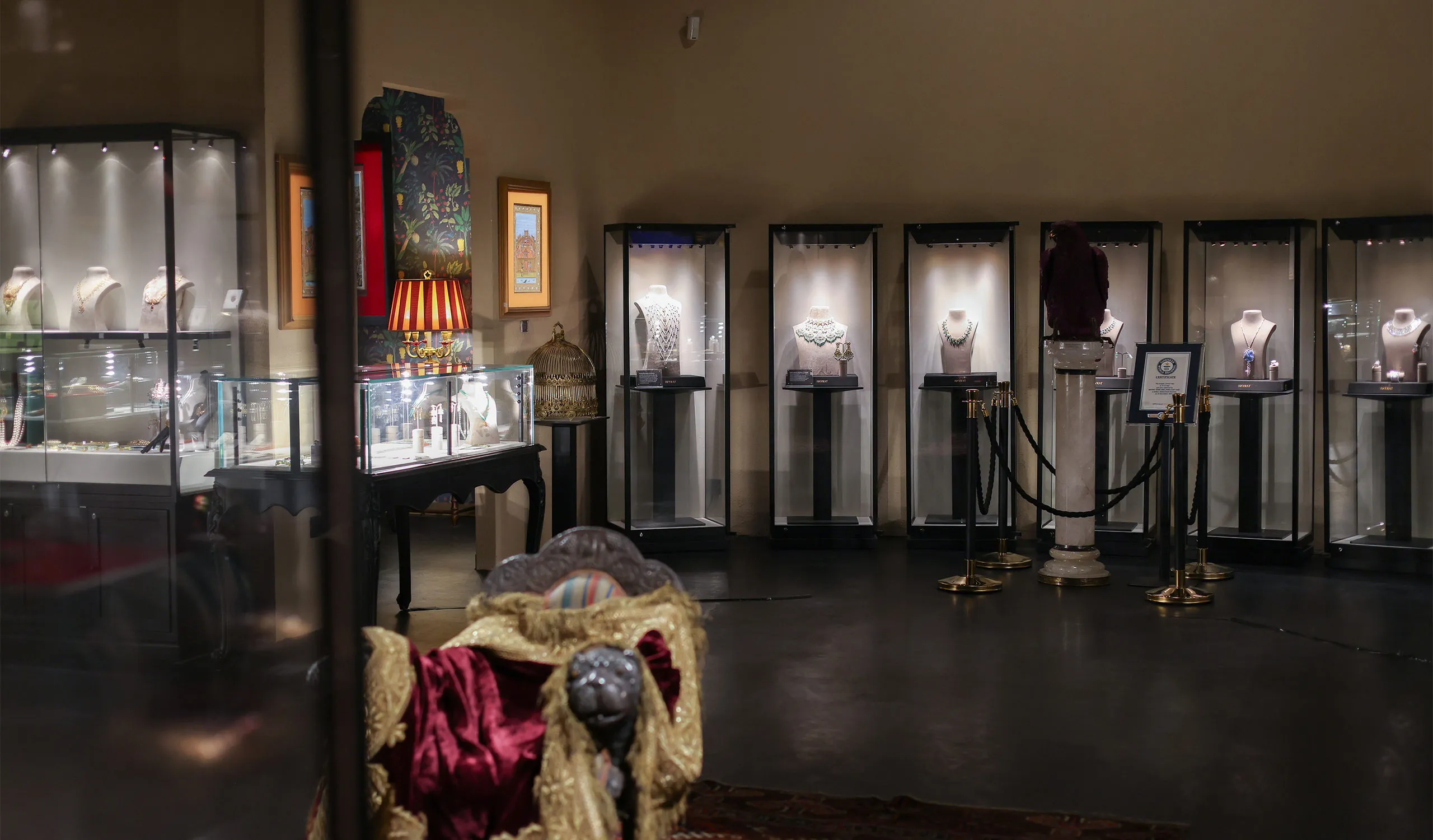 <p>Display cabinets feature one-of-a-kind masterpieces at Hayrat Fine Gems in Dubai</p>
