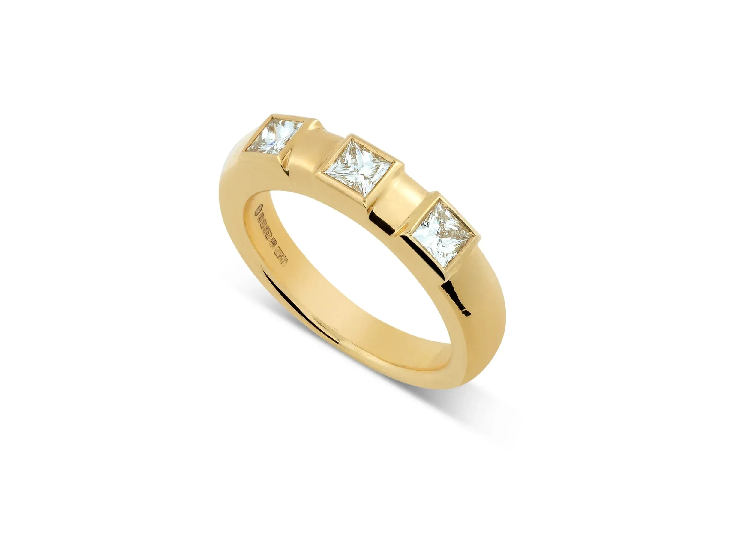Jessie Thomas triple princess cut diamond ring in 18K yellow gold