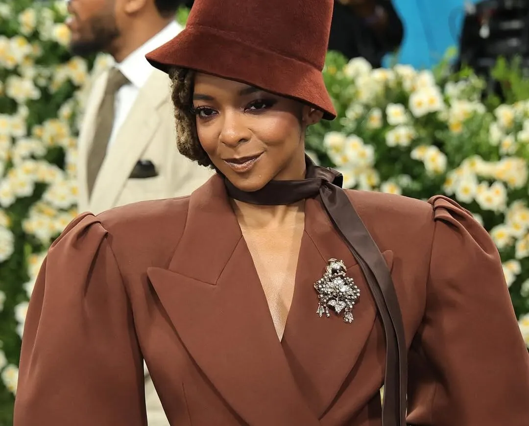 <p>Broadway actress Kara Young wore a vintage rose-cut diamond brooch with rose-cut diamonds, sourced by Lebanese jeweller Selim Mouzannar</p>
