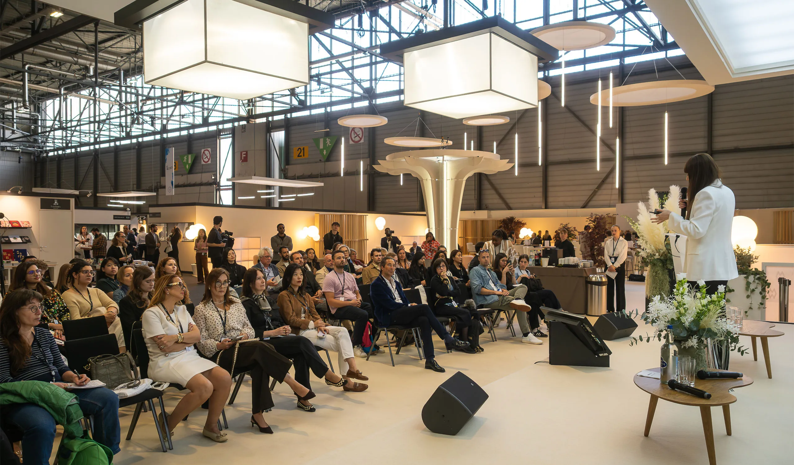 <p>During the session, Katerina shared what she considers the essence of successful jewellery storytelling online</p>