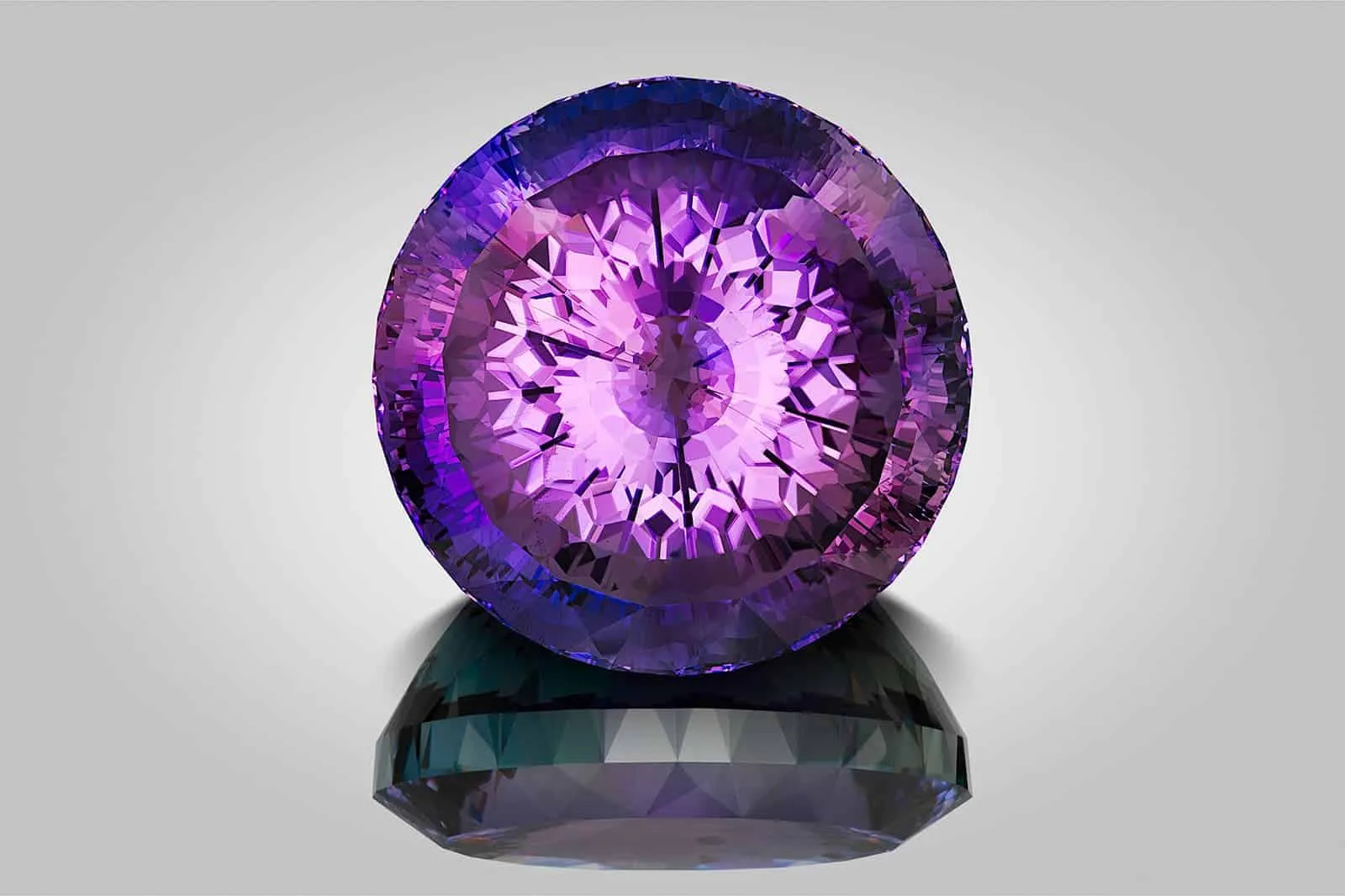 <p>“Fragility of the Eternal” 3,053 carat kunzite gemstone with 914 facets from the “World Heritage” collection by Viktor Tuzlukov</p>