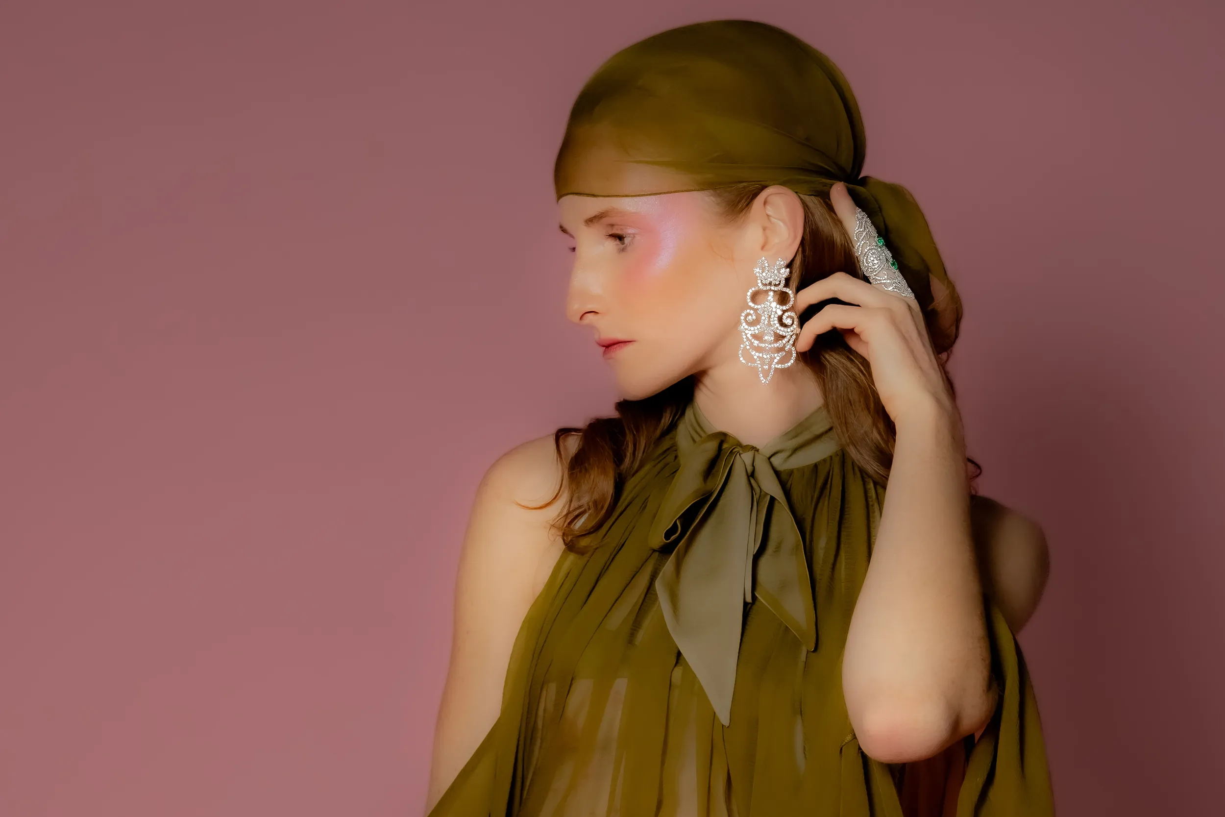 <p>Van Der Bauwede Lace & Diamond earrings, set with pear-cut and brilliant-cut diamonds, and ring, set set with two pear-shape emeralds and pear-cut and brilliant-cut diamonds</p>