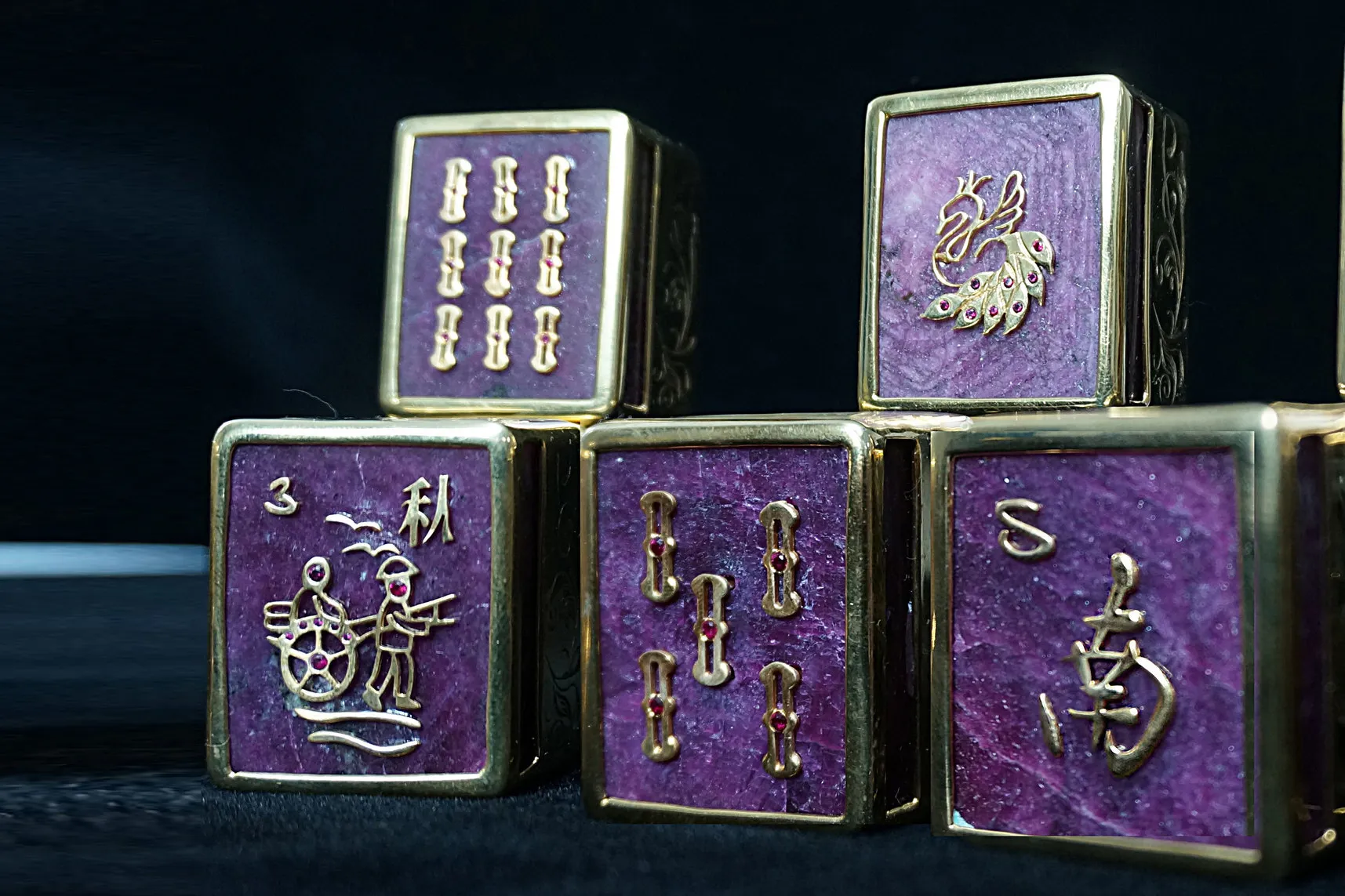 <p>L&#8217;aquart x S.T. Dupont Haute Creation The Worlds Most Luxurious Mahjong Set. Their main component solid blocks of Tanzanian ruby &#8212; a gemstone representing the expression of the fiery energy of the sun, nobility and Royalty</p>
