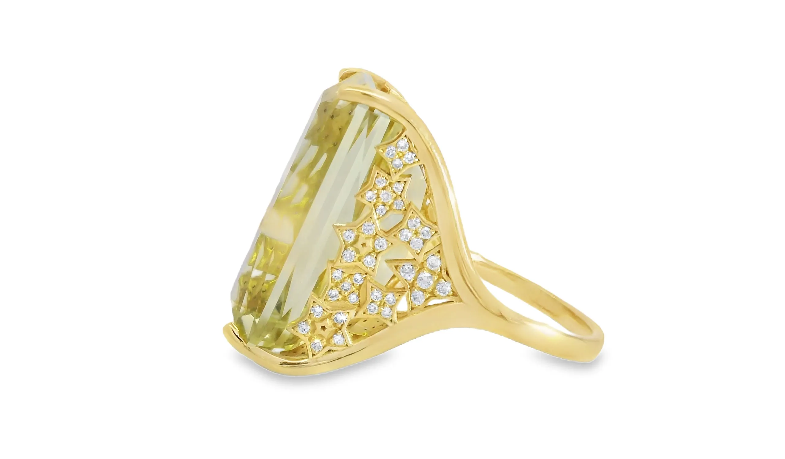 <p>Lisa Nik ring from the Colors collection, set with a 27.95 carat Ukrainian heliodor and diamonds in 18k yellow gold</p>
