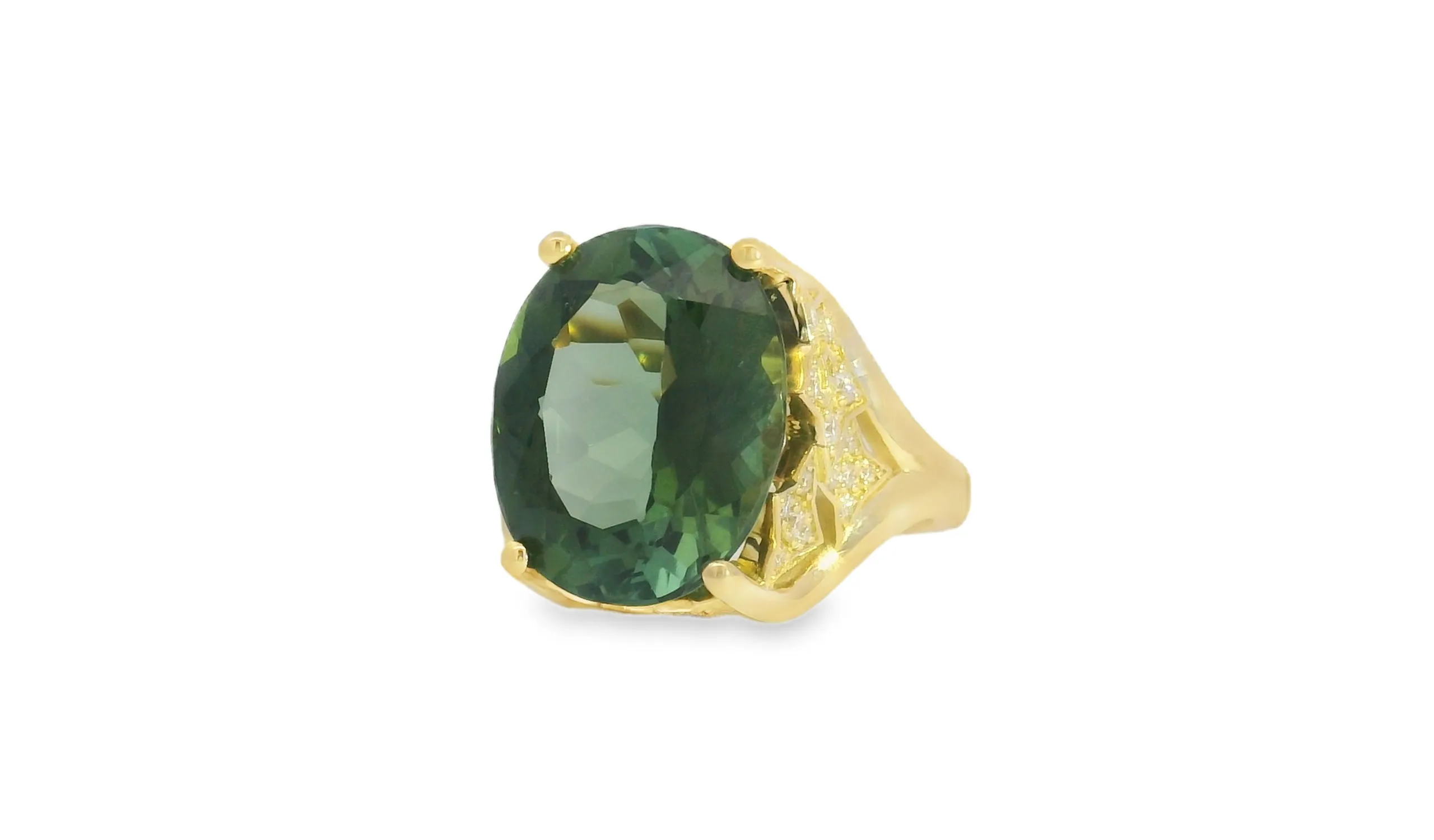 <p>Lisa Nik Colors collection ring with an oval-shaped 8.64 carat green tourmaline and diamonds in 18k yellow gold</p>
