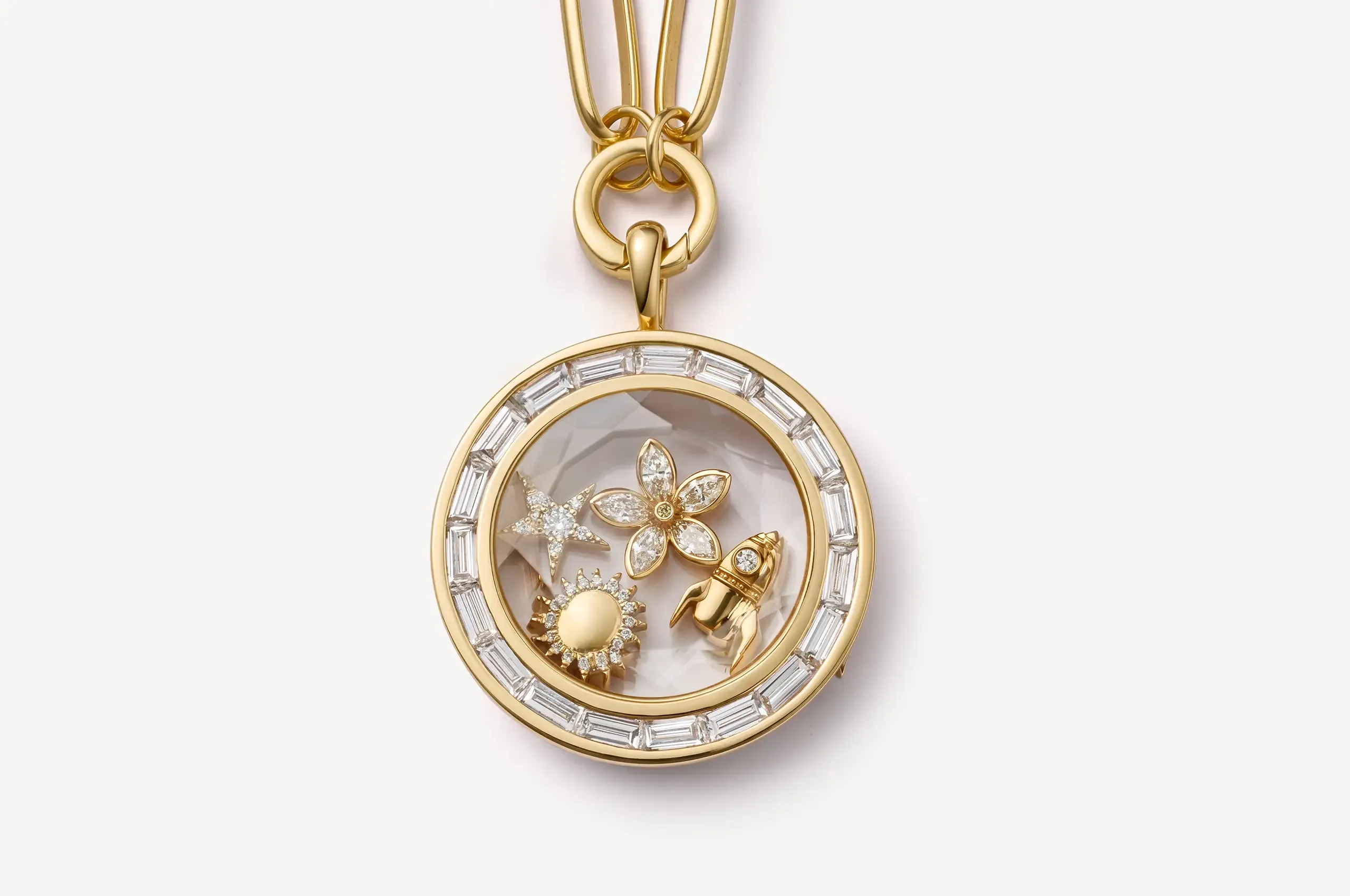 Heart and princess cut diamonds appear across the new charms, adding new forms to Loquet’s personal approach to jewellery.