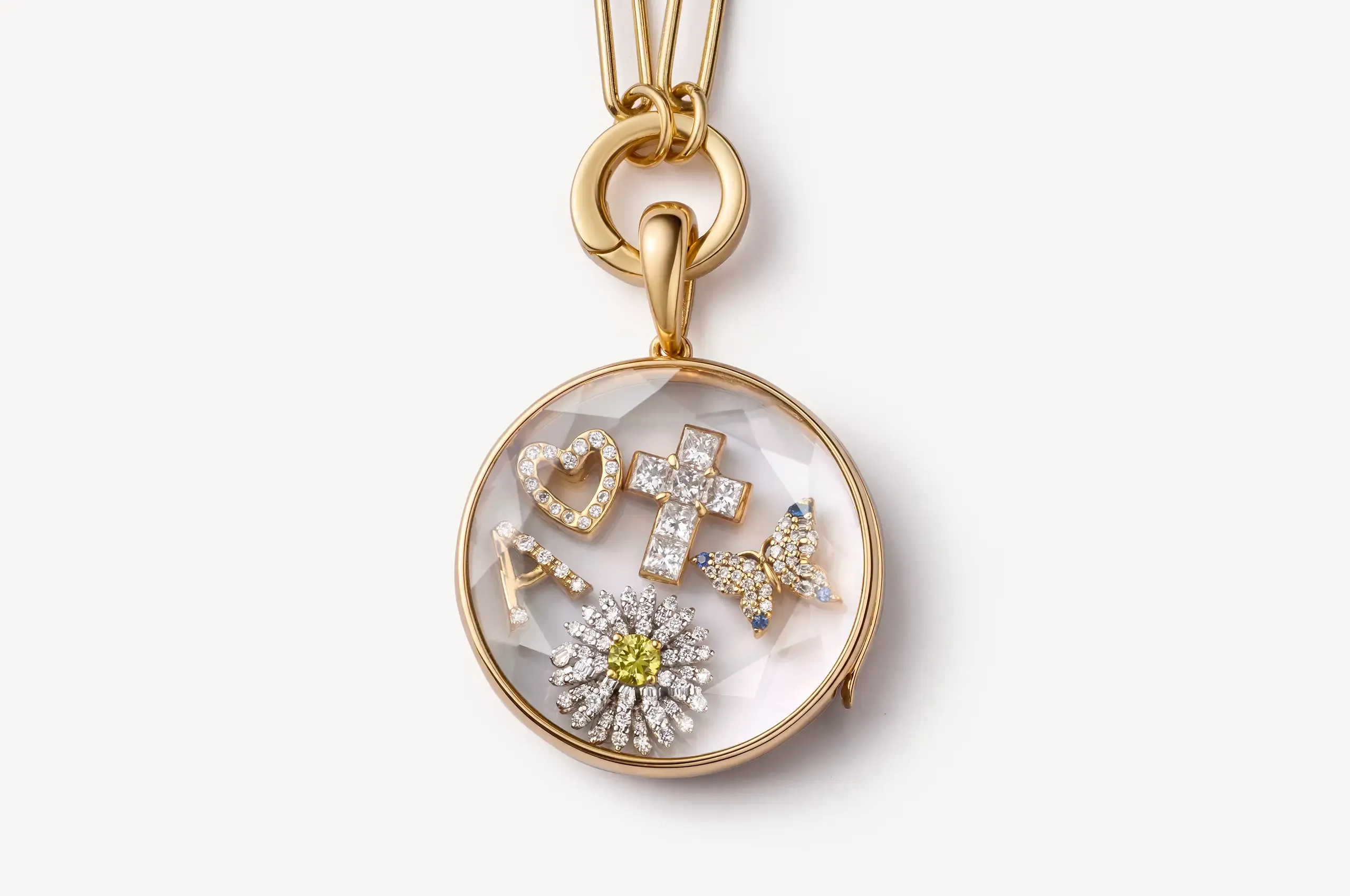 Loquet introduces a new diamond collection inspired by founder Sheherazade Goldsmith’s long standing love of the stone.